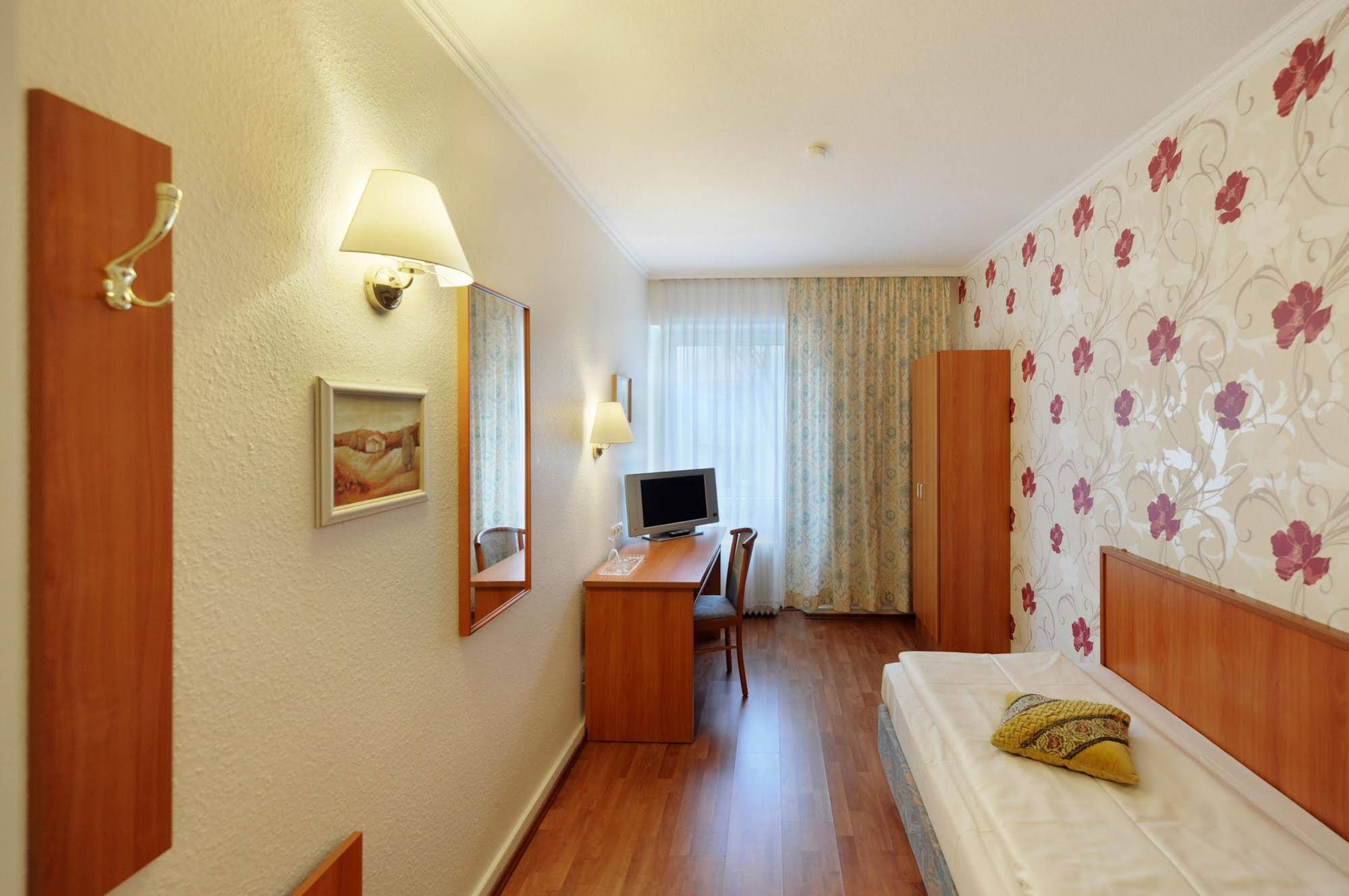 Fair Villa Diana Westend
