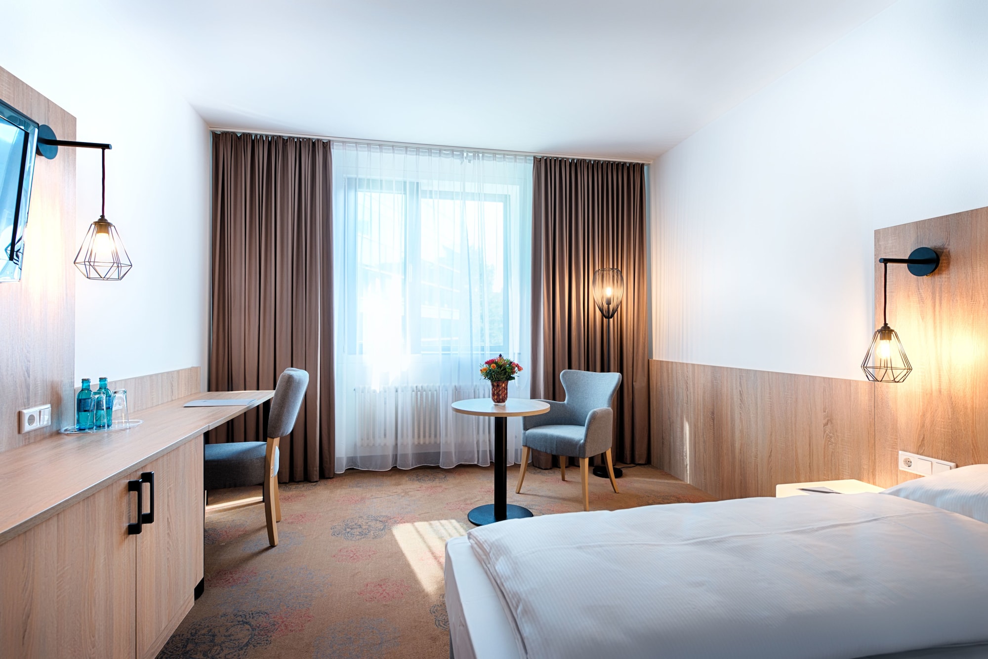 Plaza Hotel & Living Frankfurt