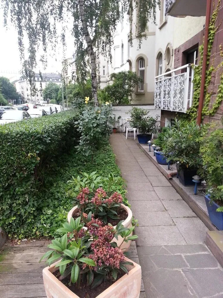 Hotel Garni Frankfurt