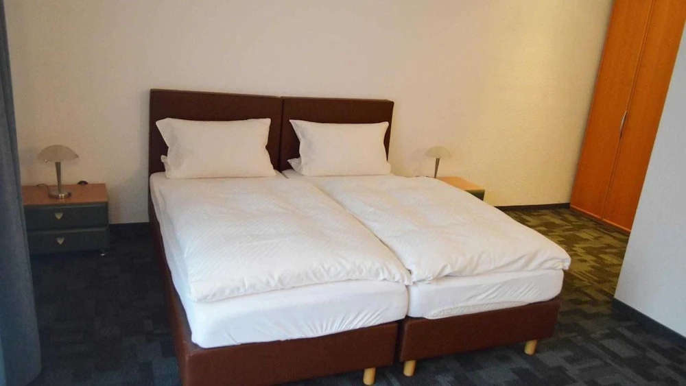 Hotel B8 Voerde