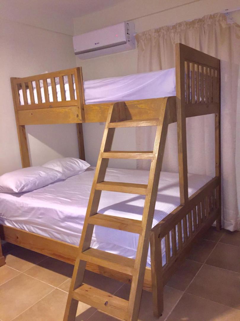 Aparta Hotel Yamili