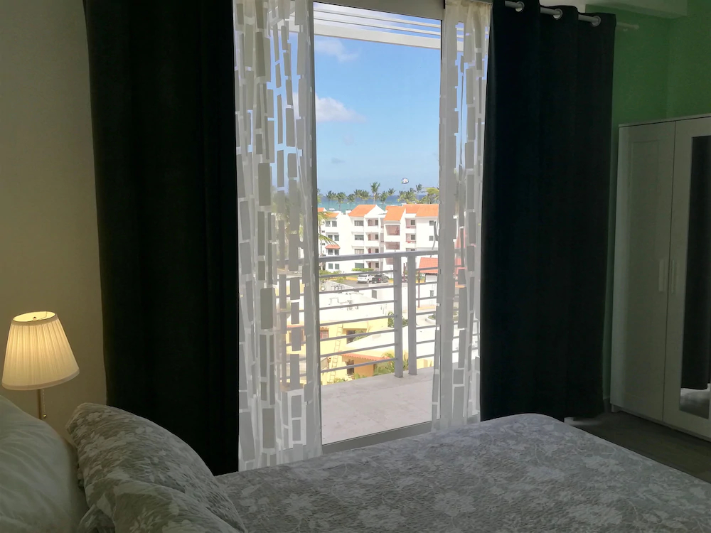 Coral Suites Beach Club & Spa