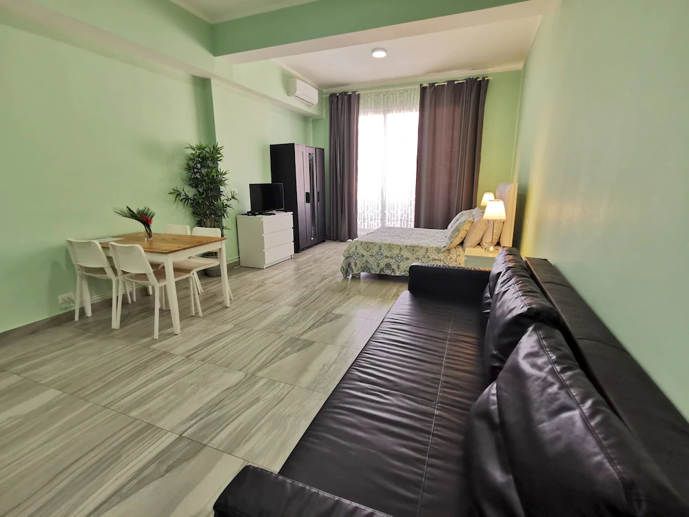 Coral Suites Beach Club & Spa