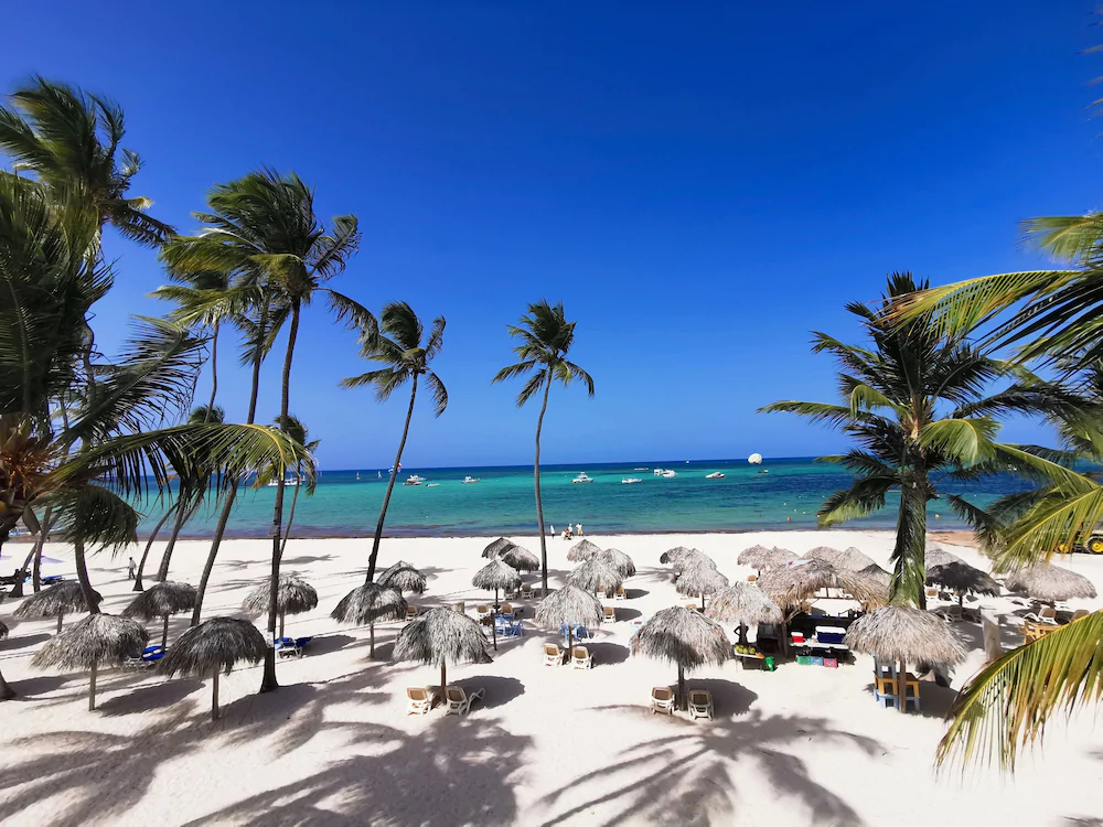 Coral Suites Beach Club & Spa