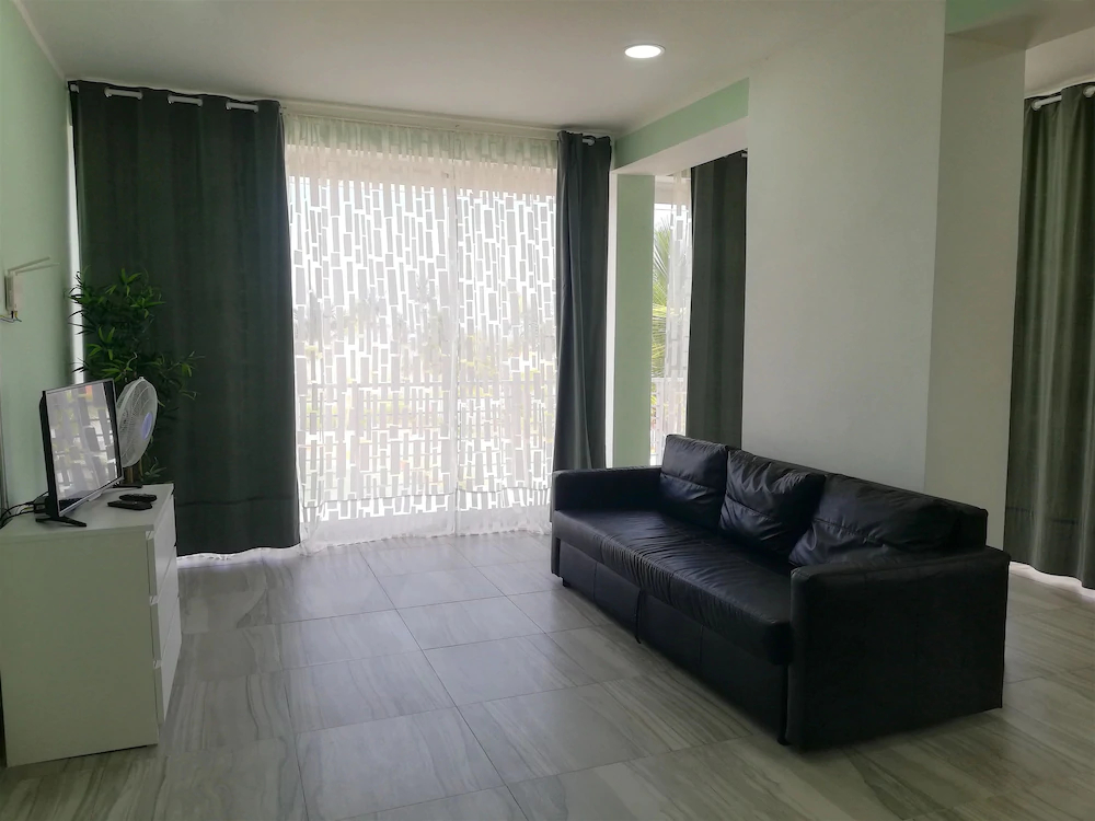 Coral Suites Beach Club & Spa