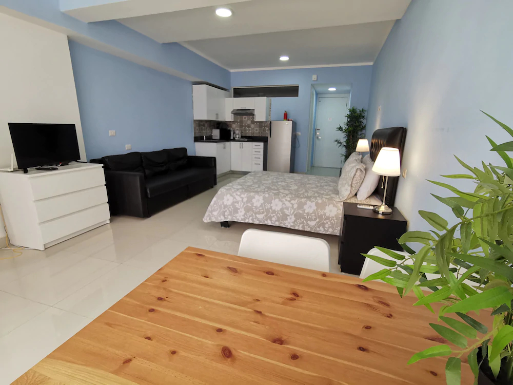 Coral Suites Beach Club & Spa