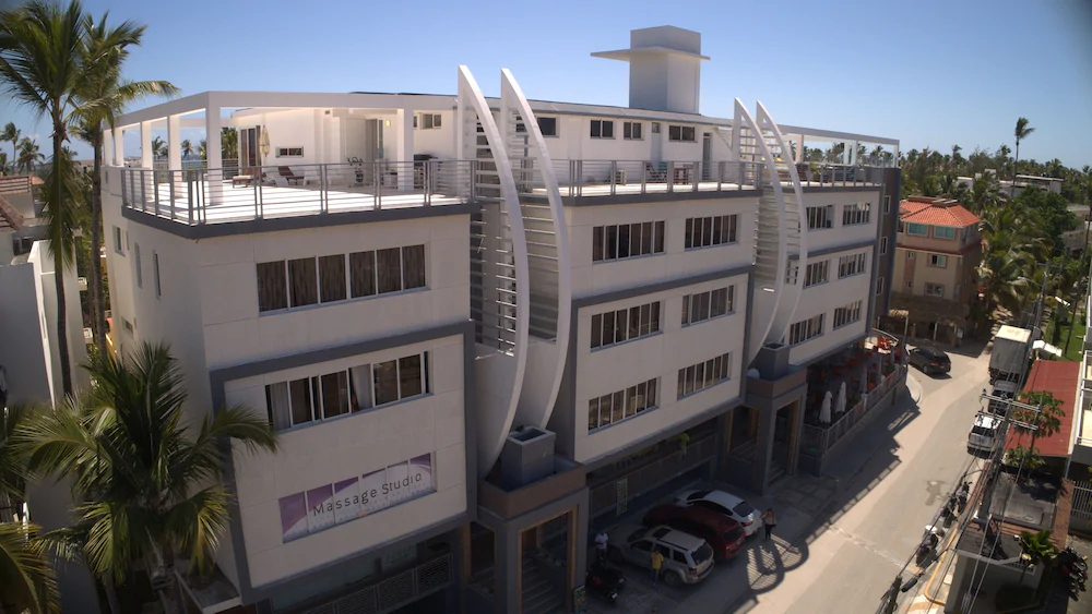 Coral Suites Beach Club & Spa