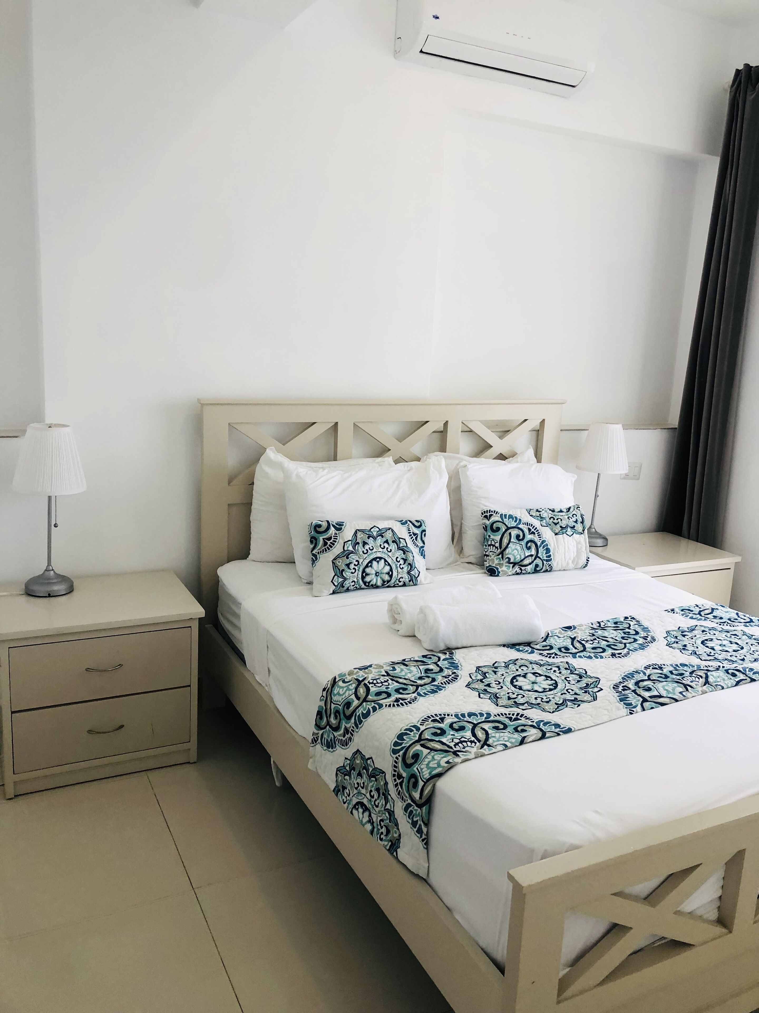 Ducassi Rooftop Pool Deluxe Suites