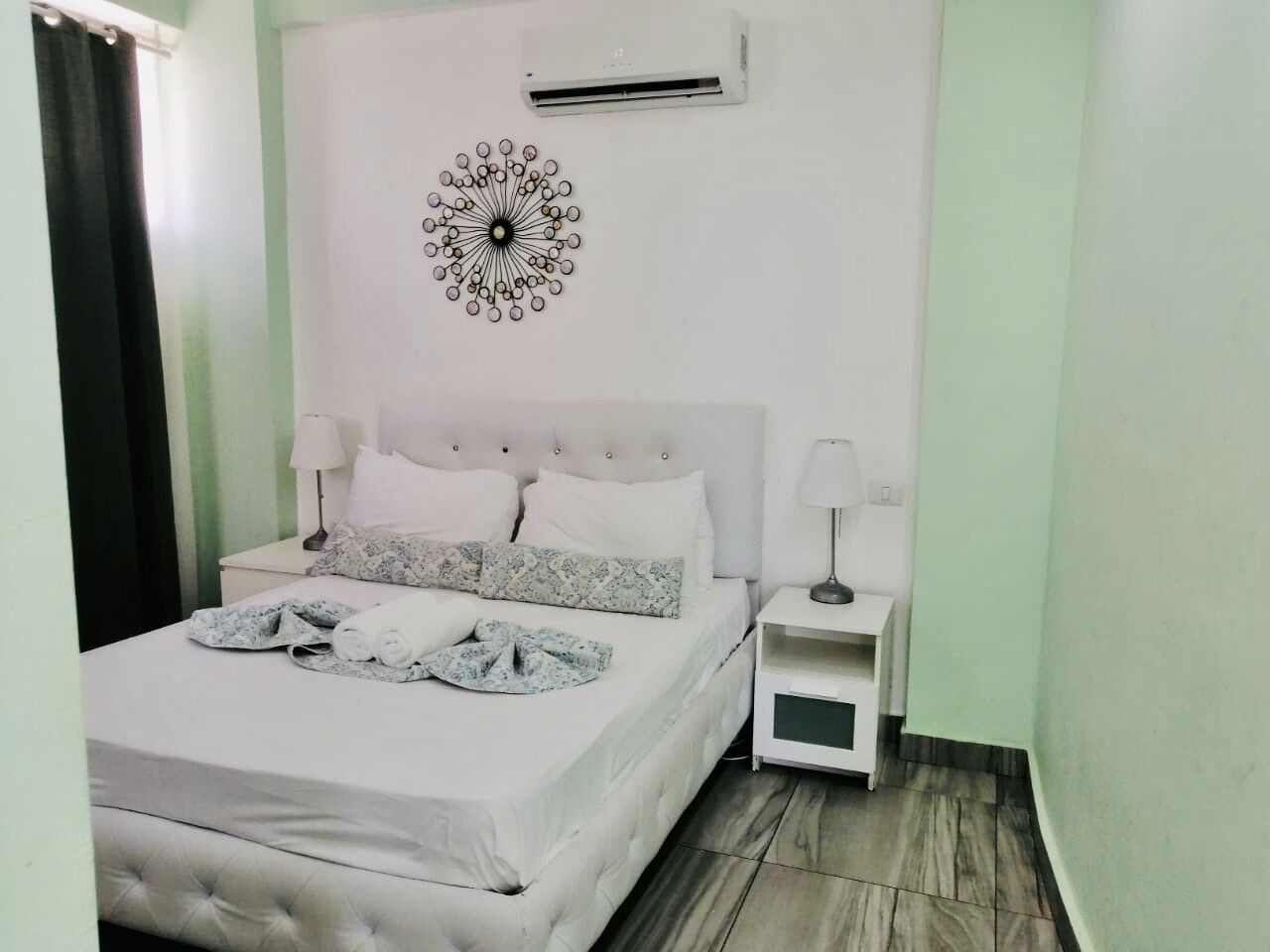 Ducassi Rooftop Pool Deluxe Suites
