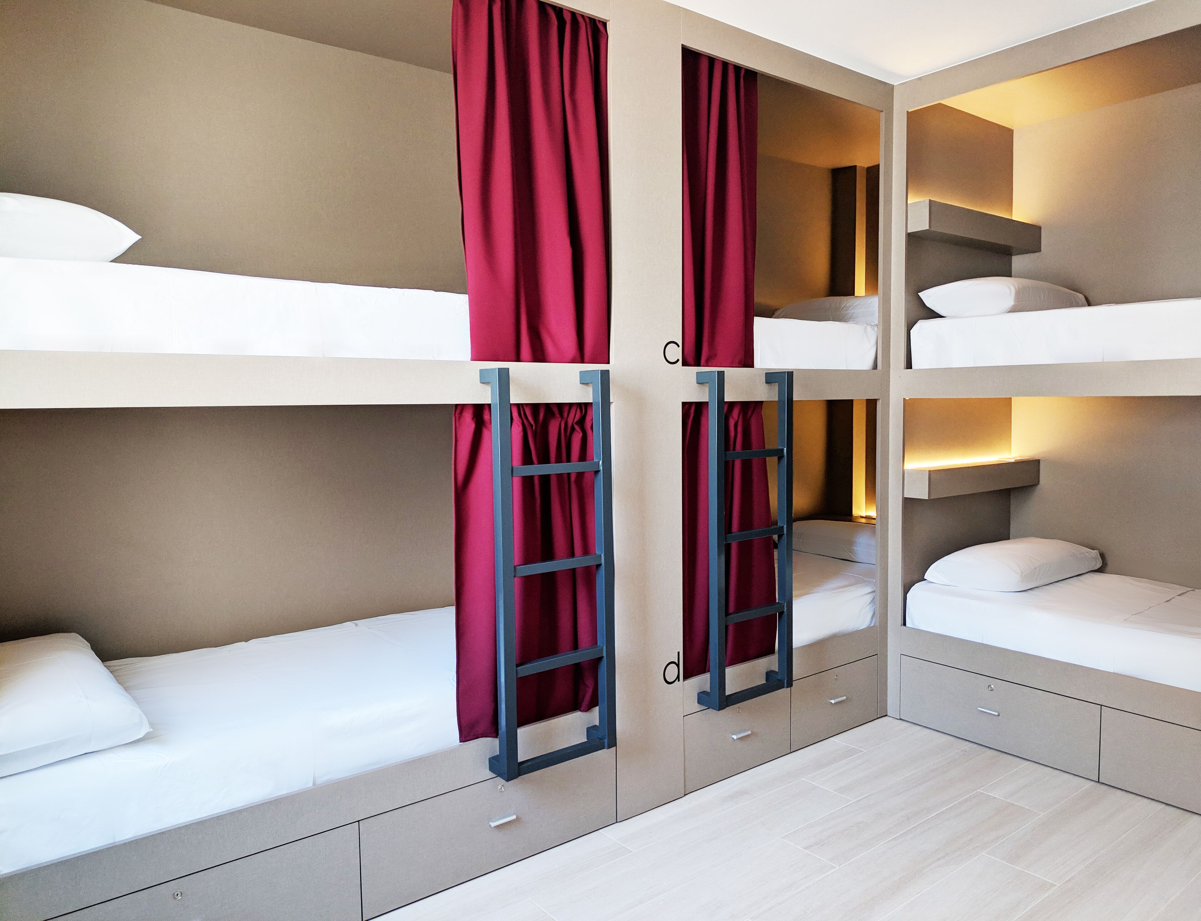 Broz Hostel