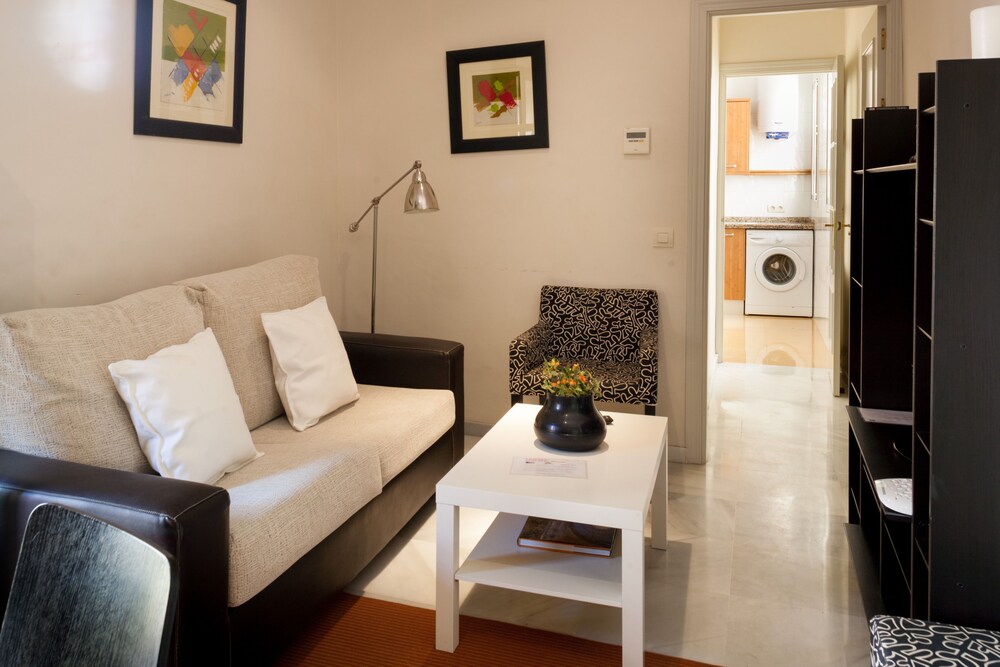 Apartamentos Altamira