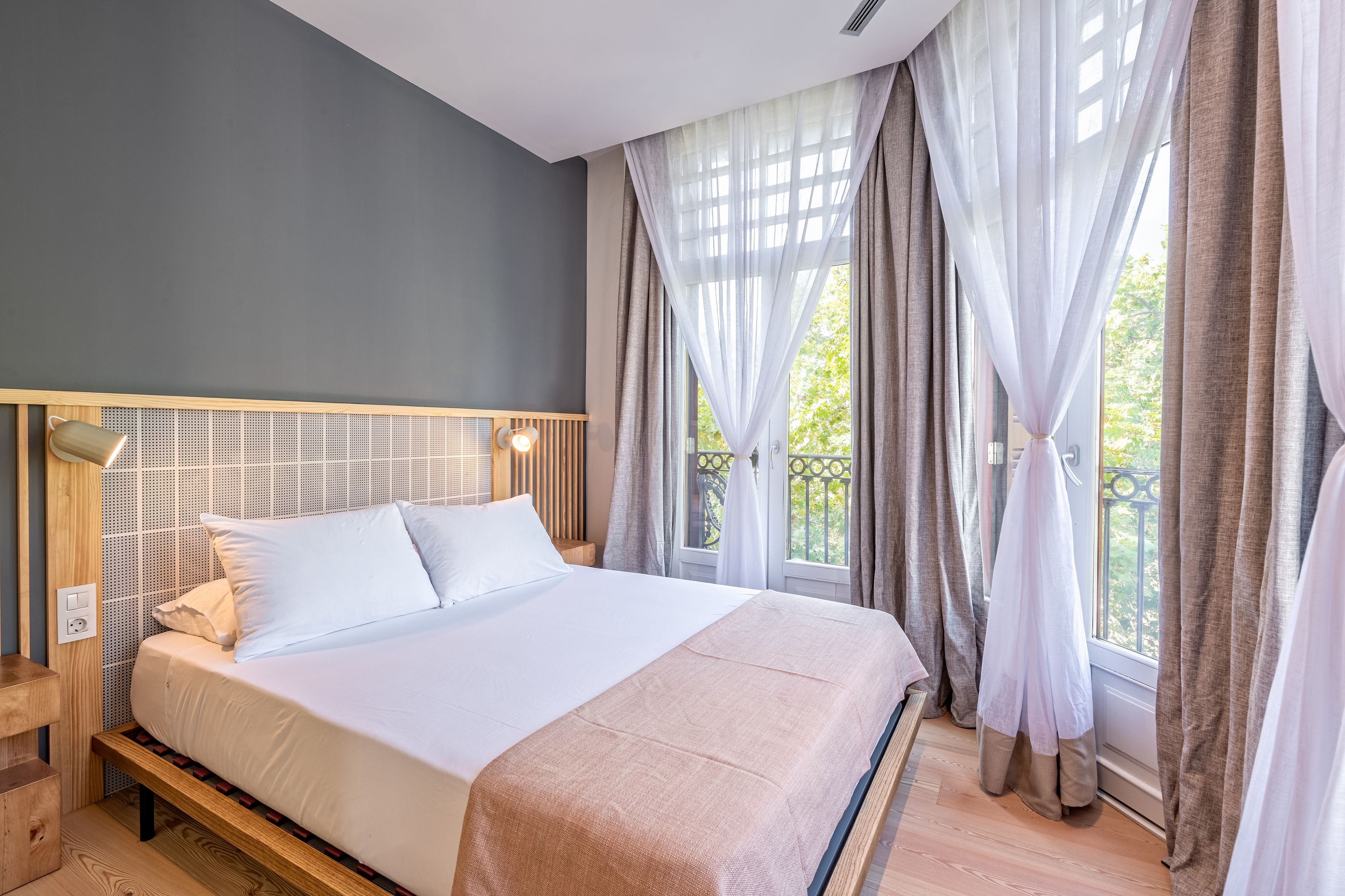 Gòtic by The 5ve Soul