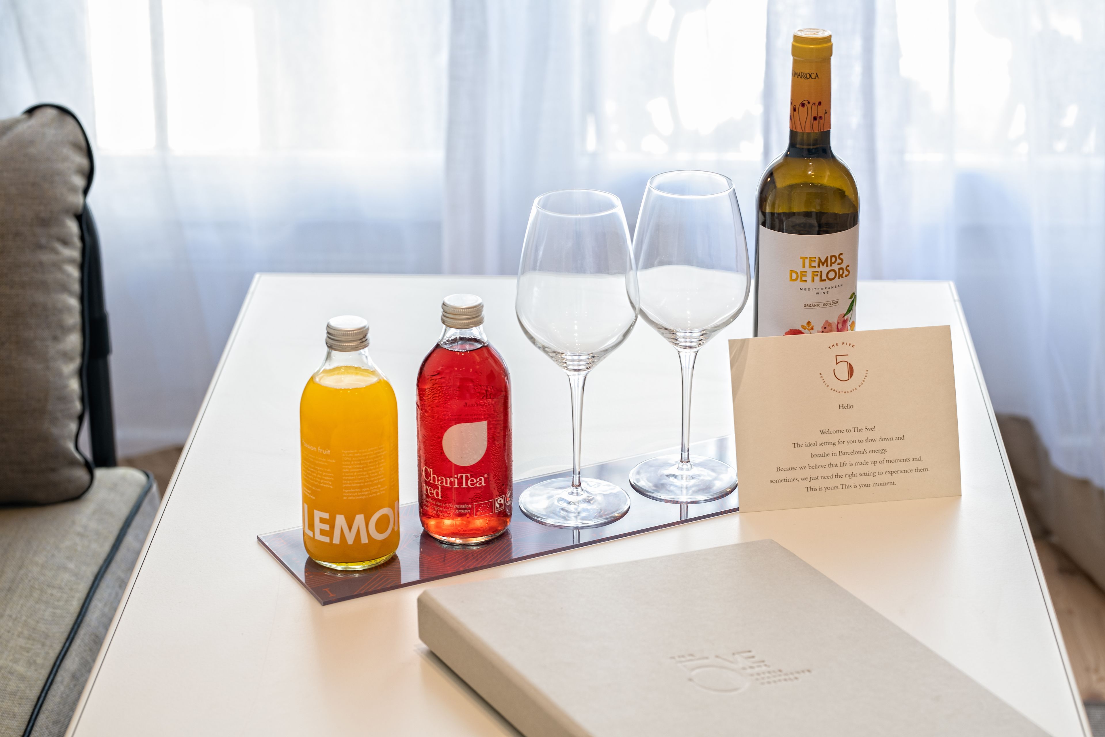 Gòtic by The 5ve Soul