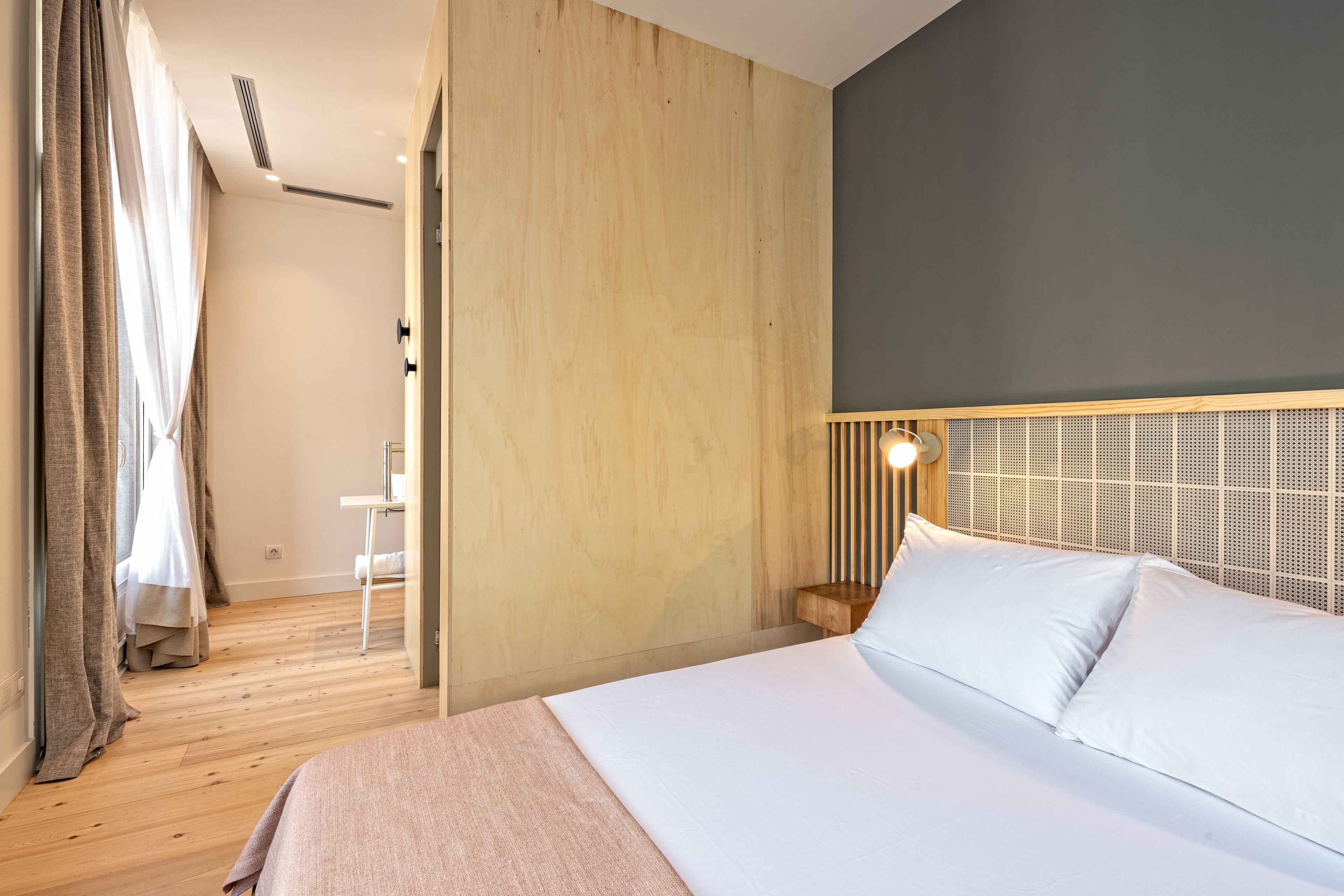 Gòtic by The 5ve Soul