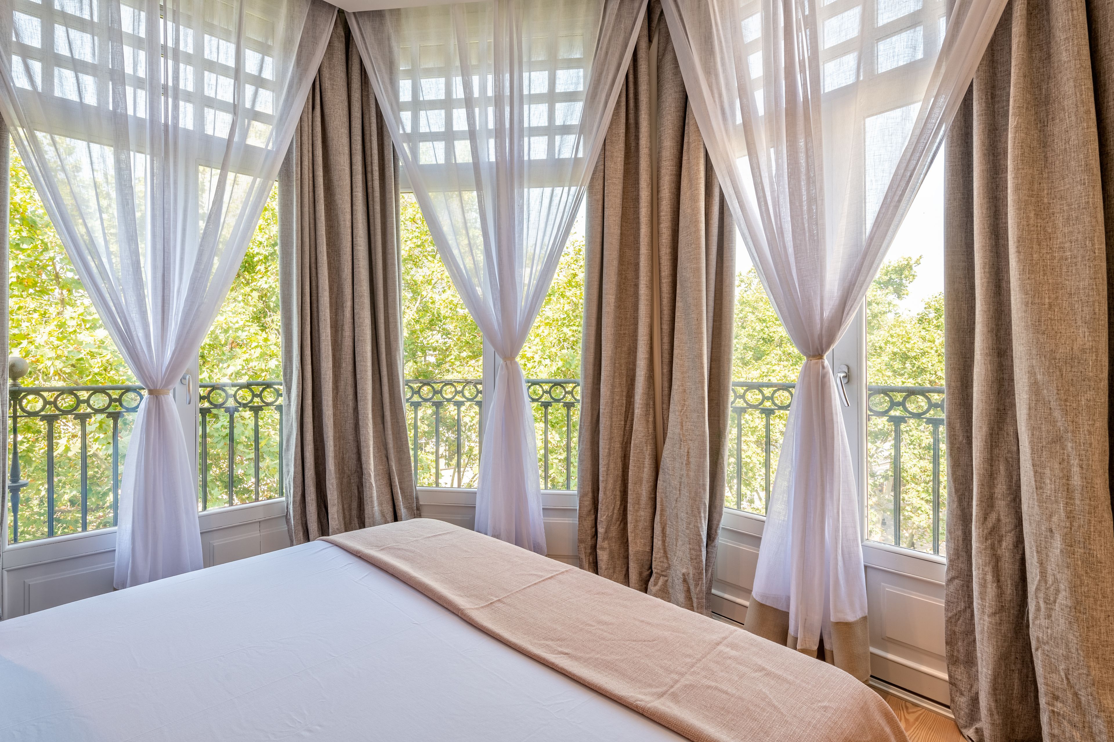 Gòtic by The 5ve Soul