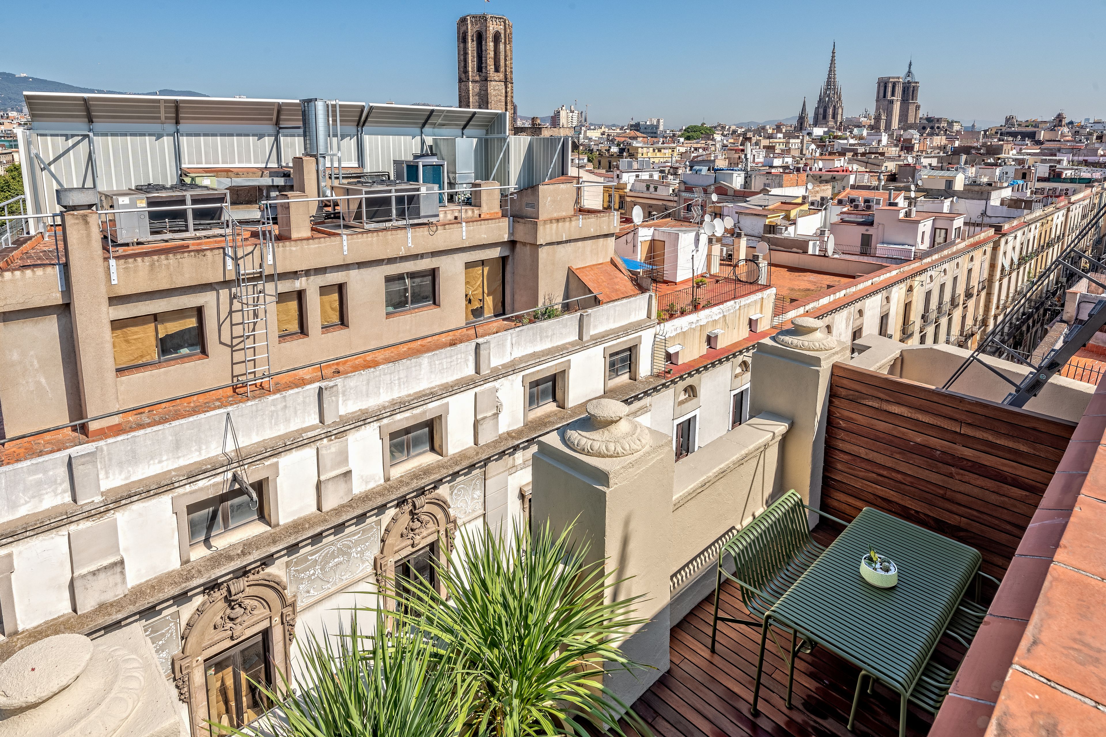 Gòtic by The 5ve Soul