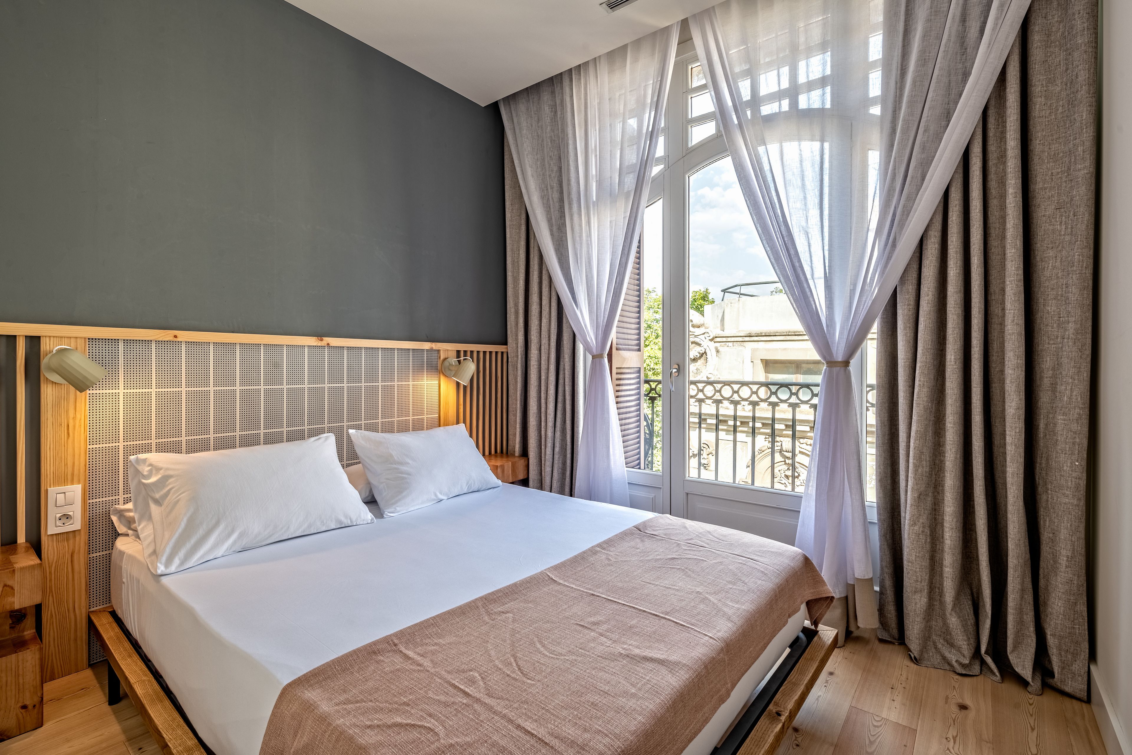 Gòtic by The 5ve Soul