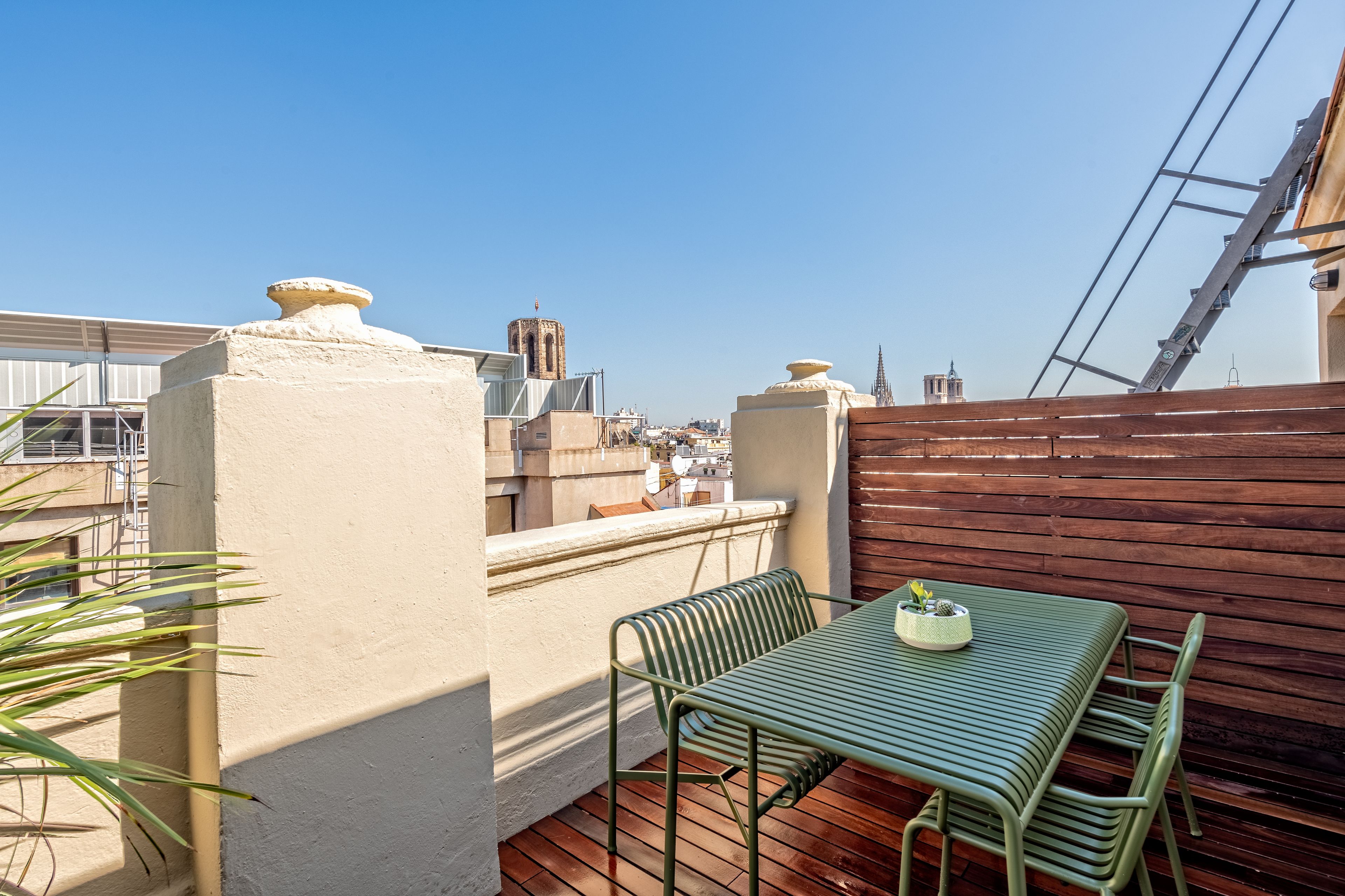 Gòtic by The 5ve Soul