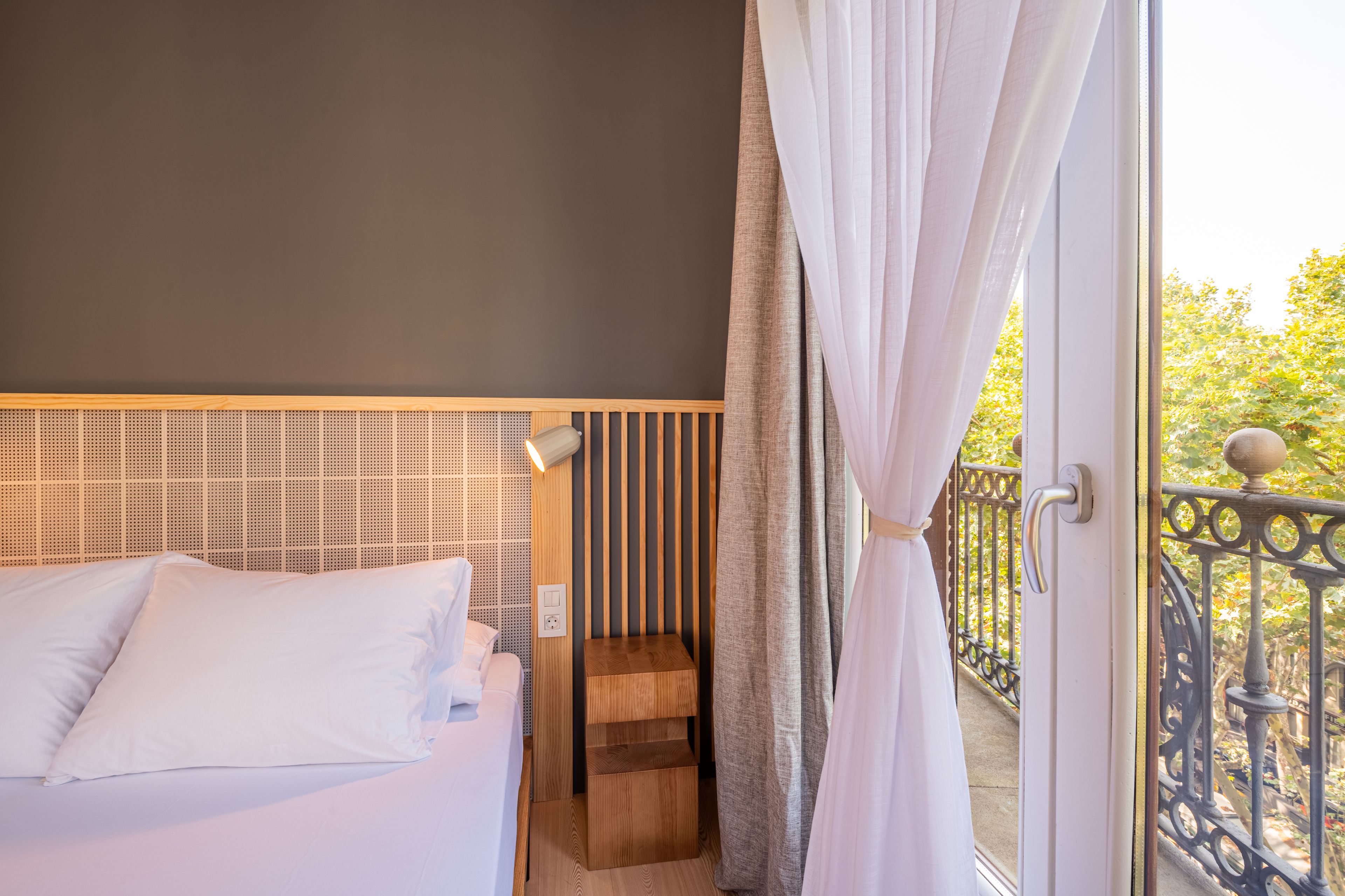 Gòtic by The 5ve Soul