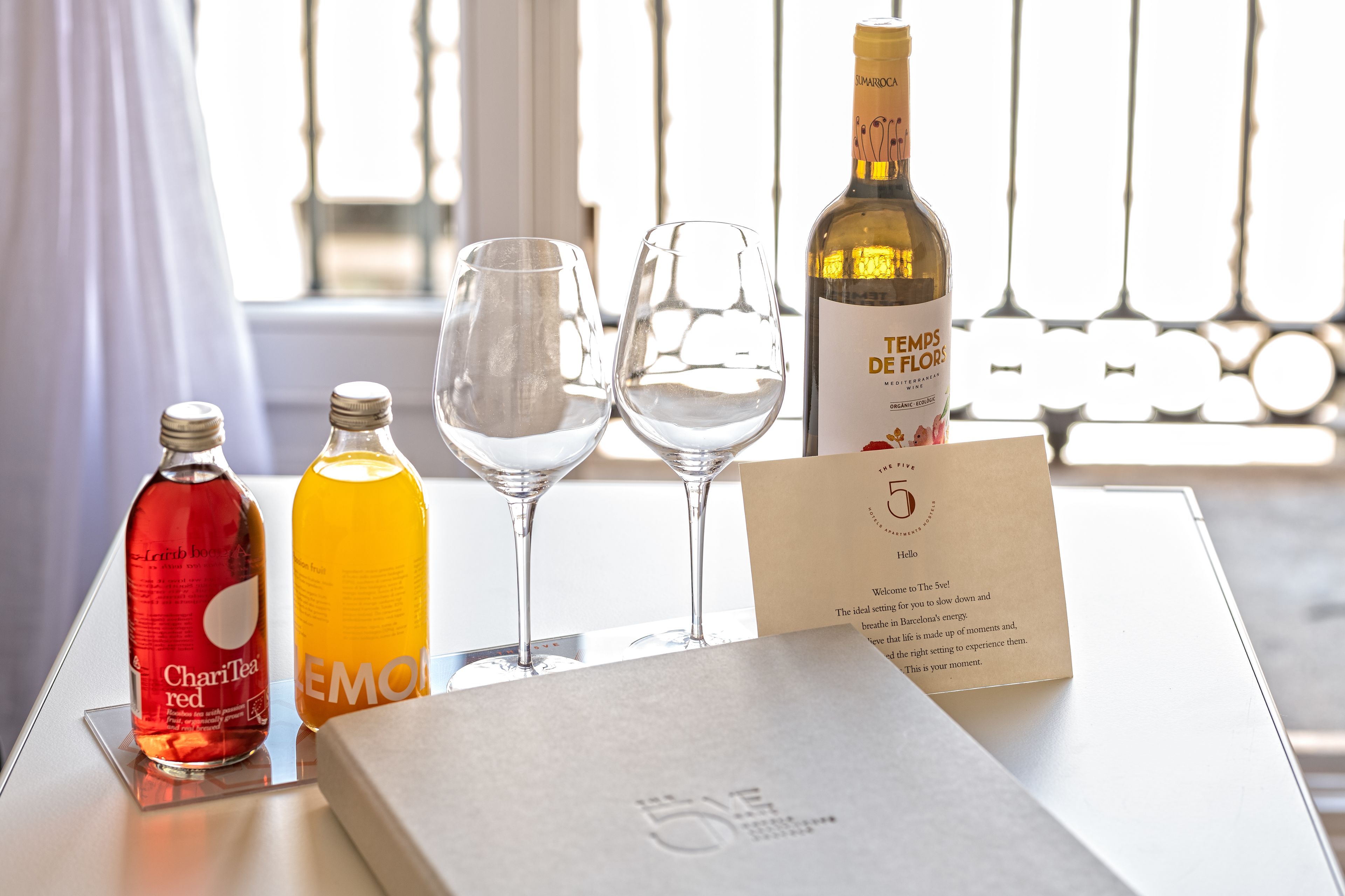 Gòtic by The 5ve Soul