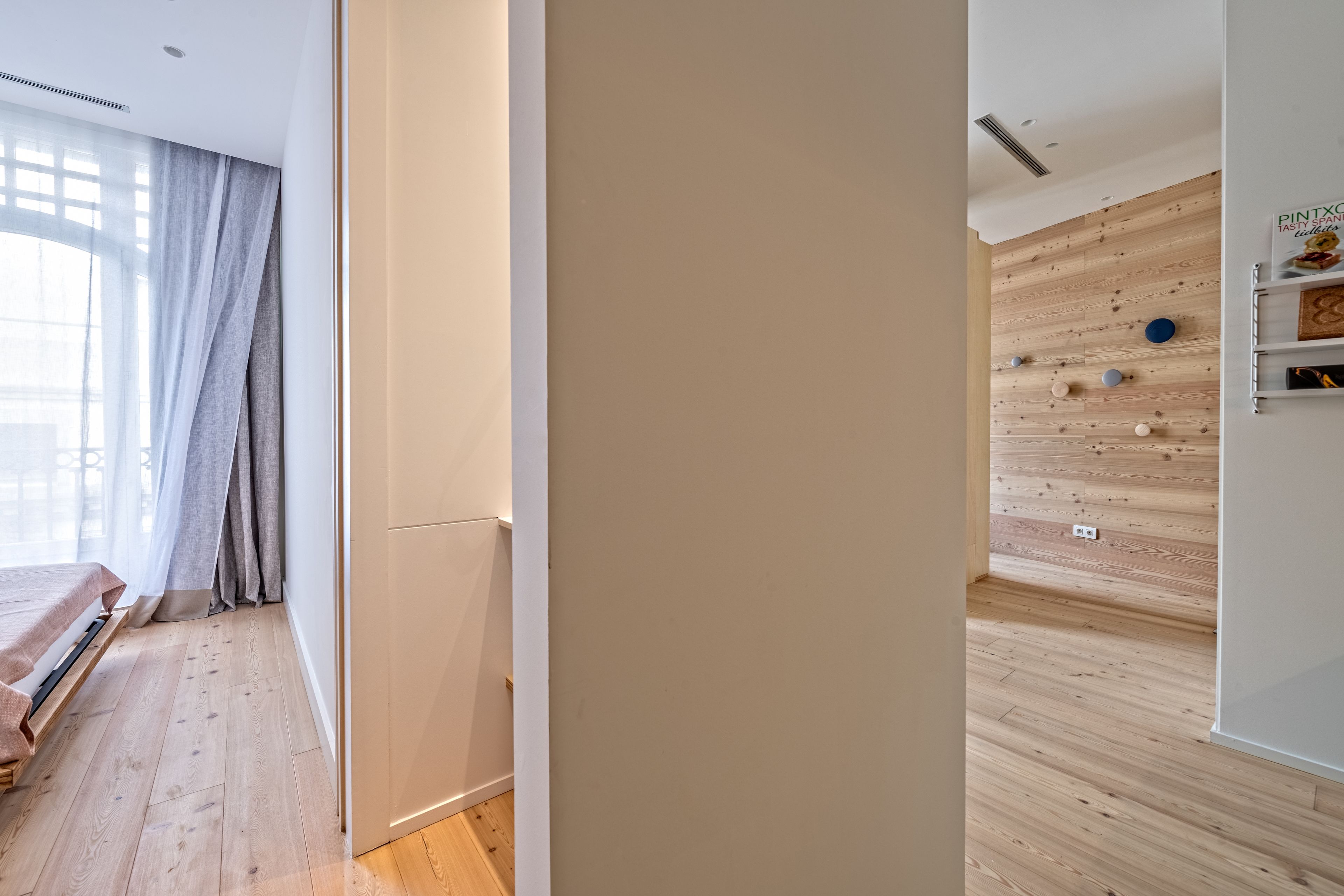 Gòtic by The 5ve Soul