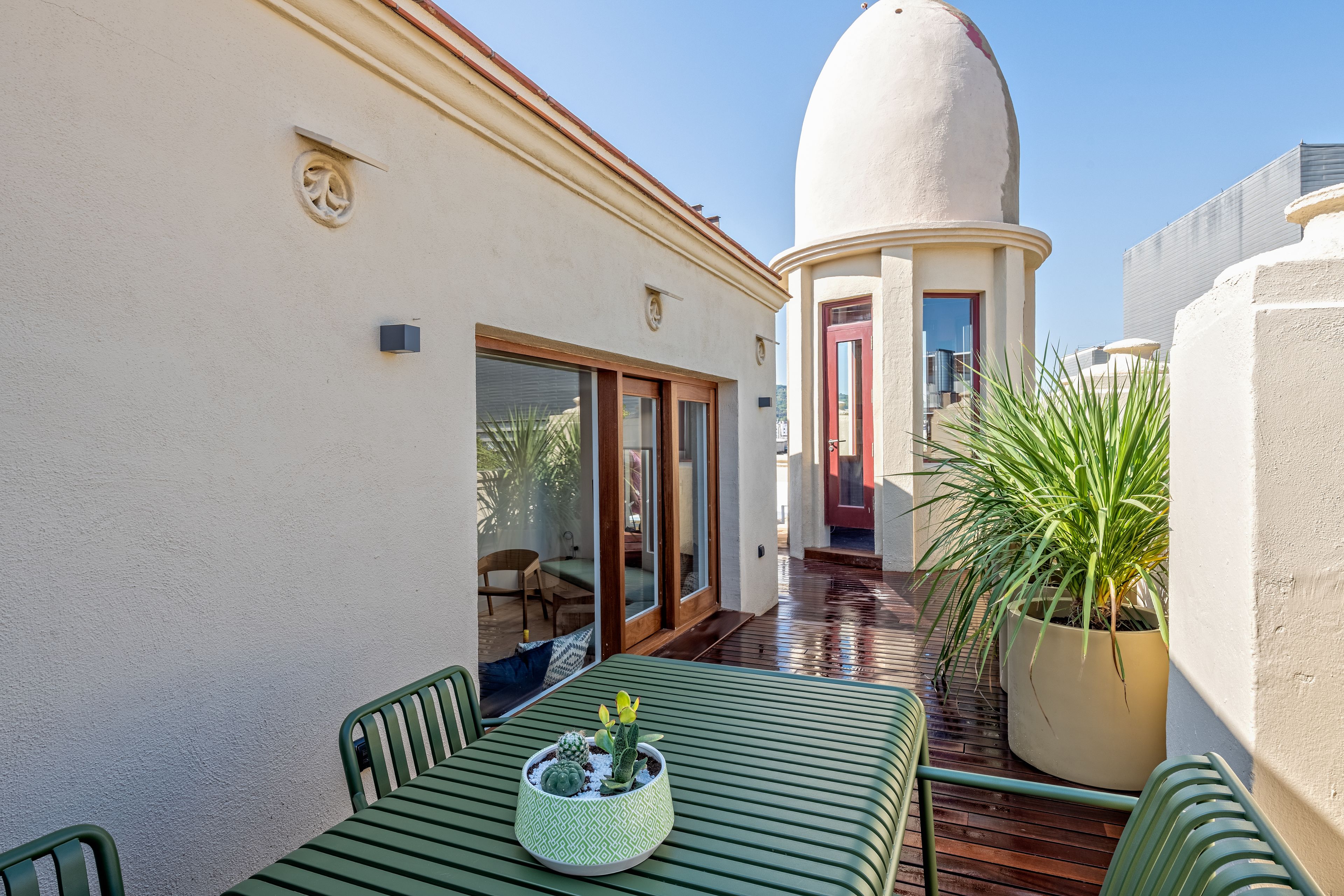 Gòtic by The 5ve Soul