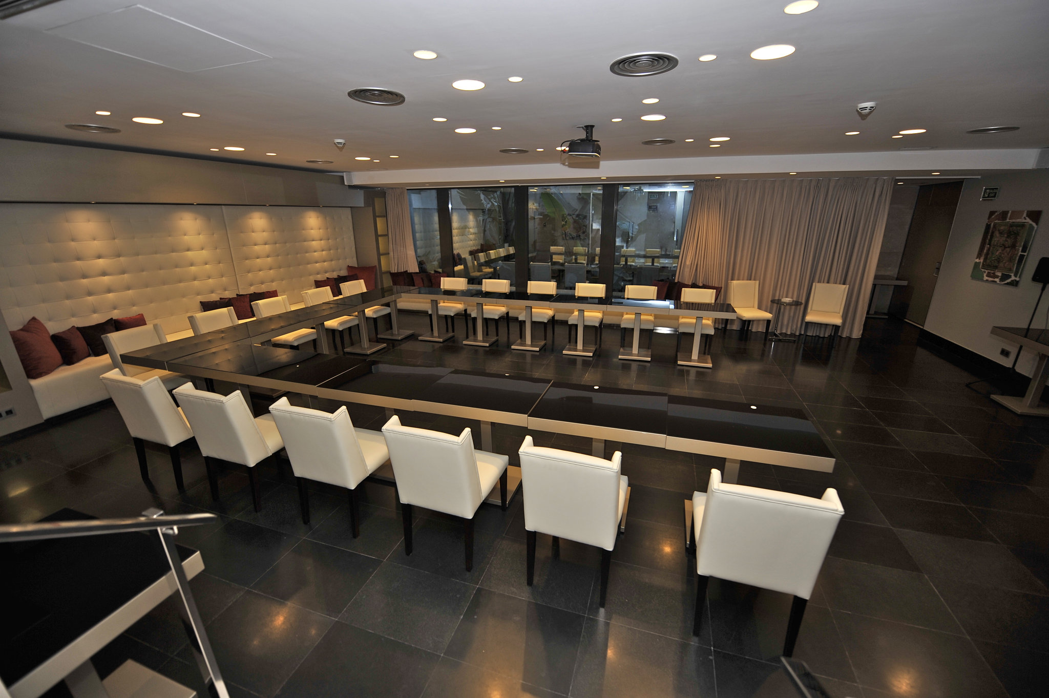 Indigo Barcelona - Plaza Catalunya