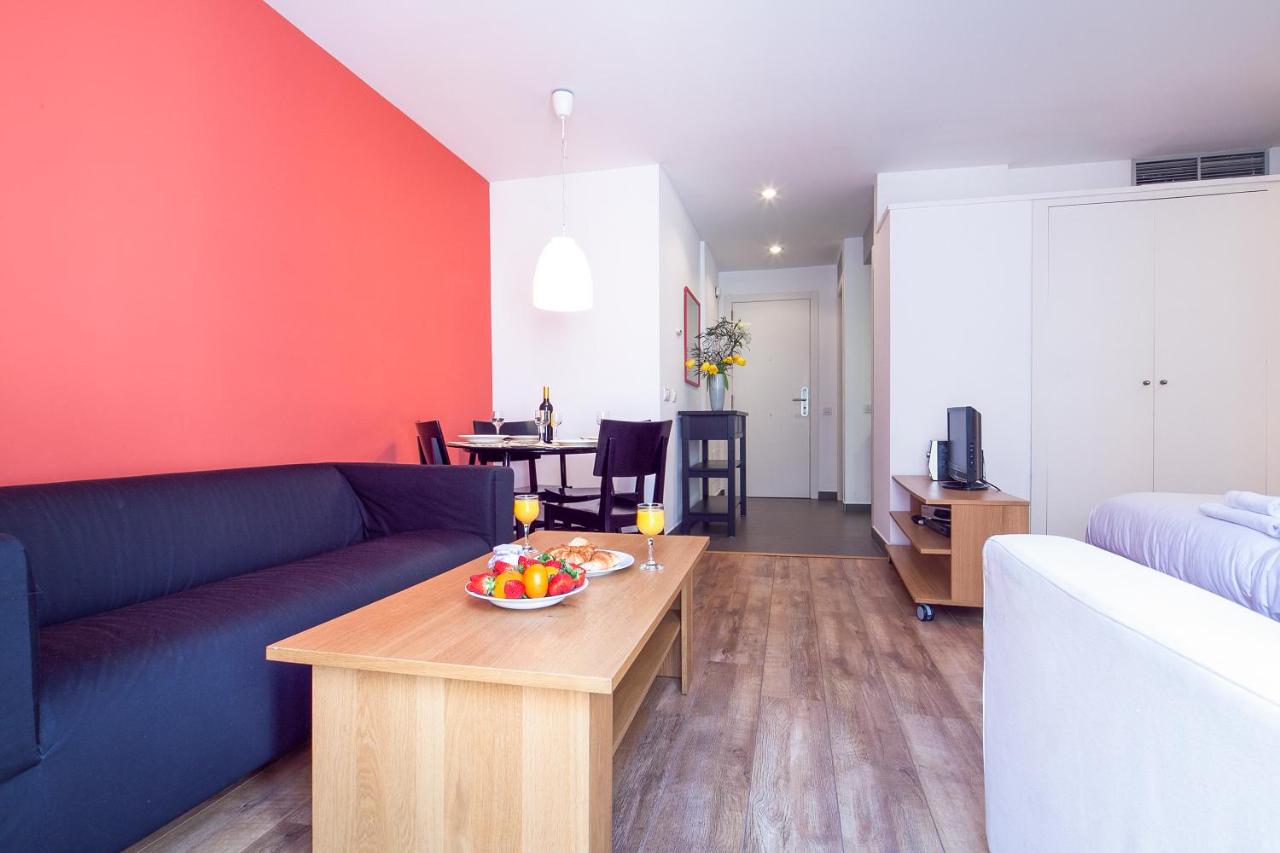 Inside-BCN Apartments Sants