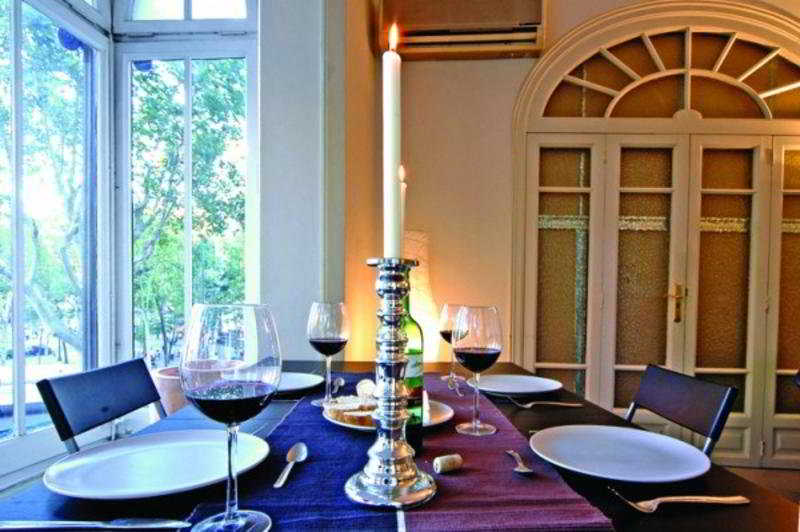 Las Ramblas Rooms