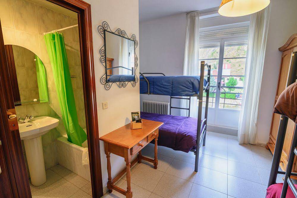 Albergue Cueva de Valporquero