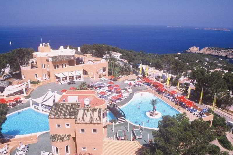 Cala Vadella Resort