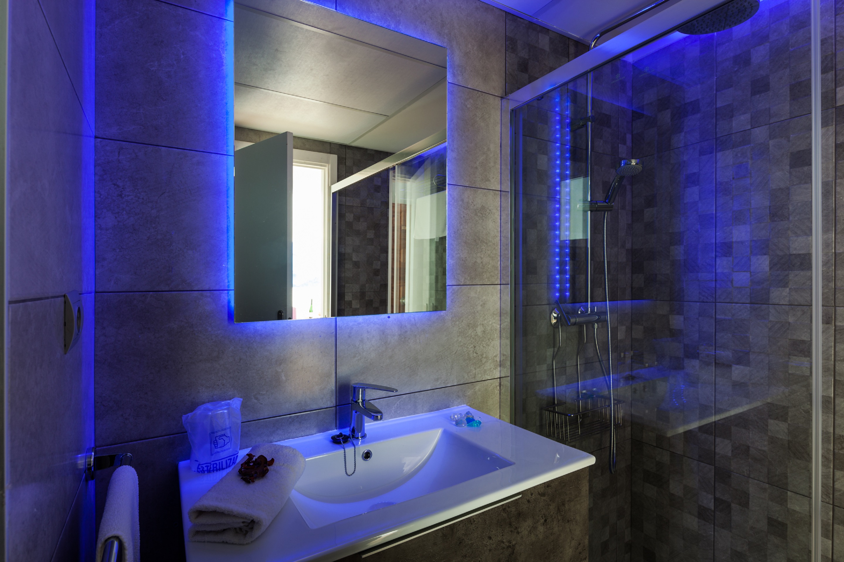 Aparthotel Puerto Cala Vadella