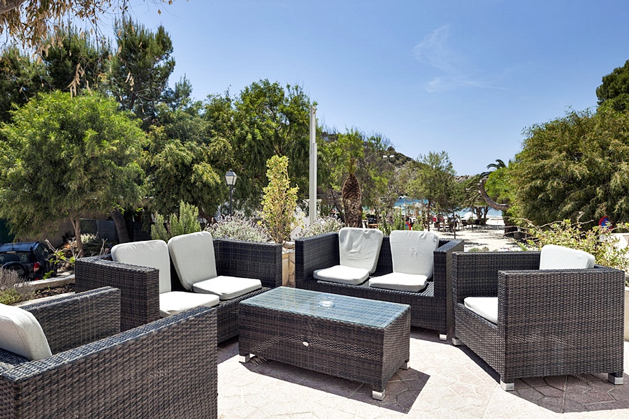 Aparthotel Puerto Cala Vadella