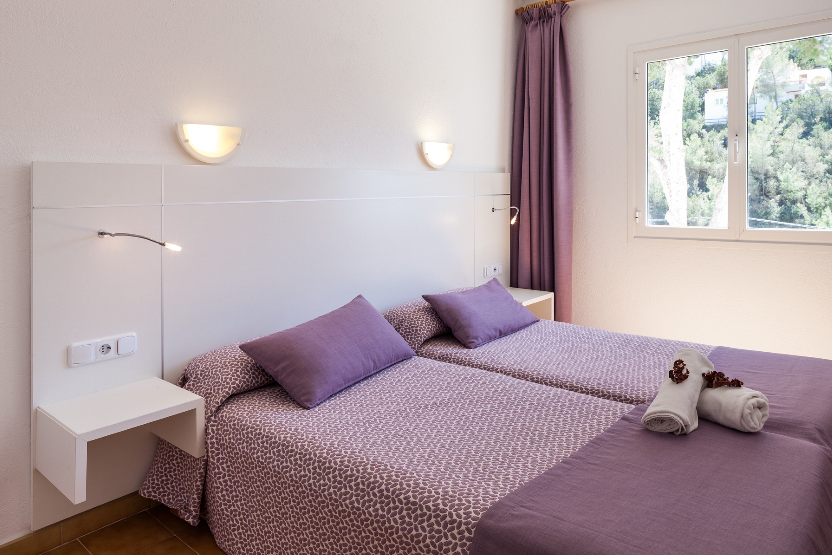 Aparthotel Puerto Cala Vadella