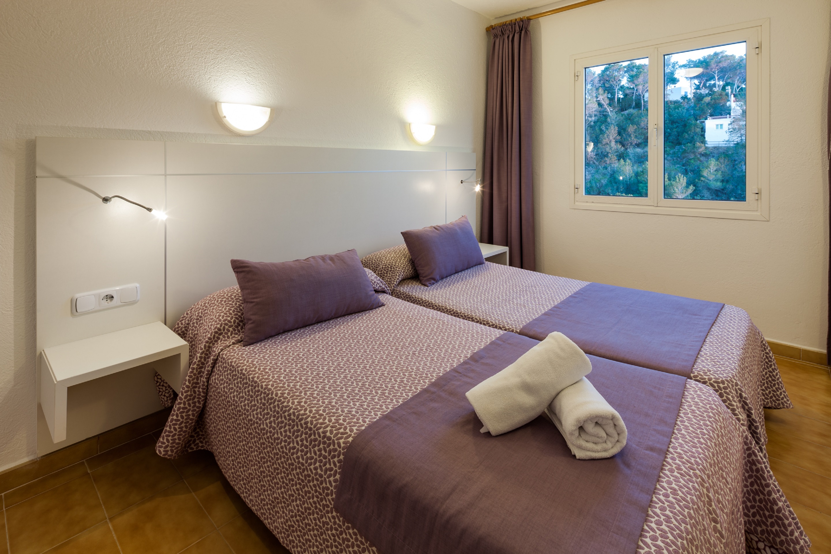 Aparthotel Puerto Cala Vadella