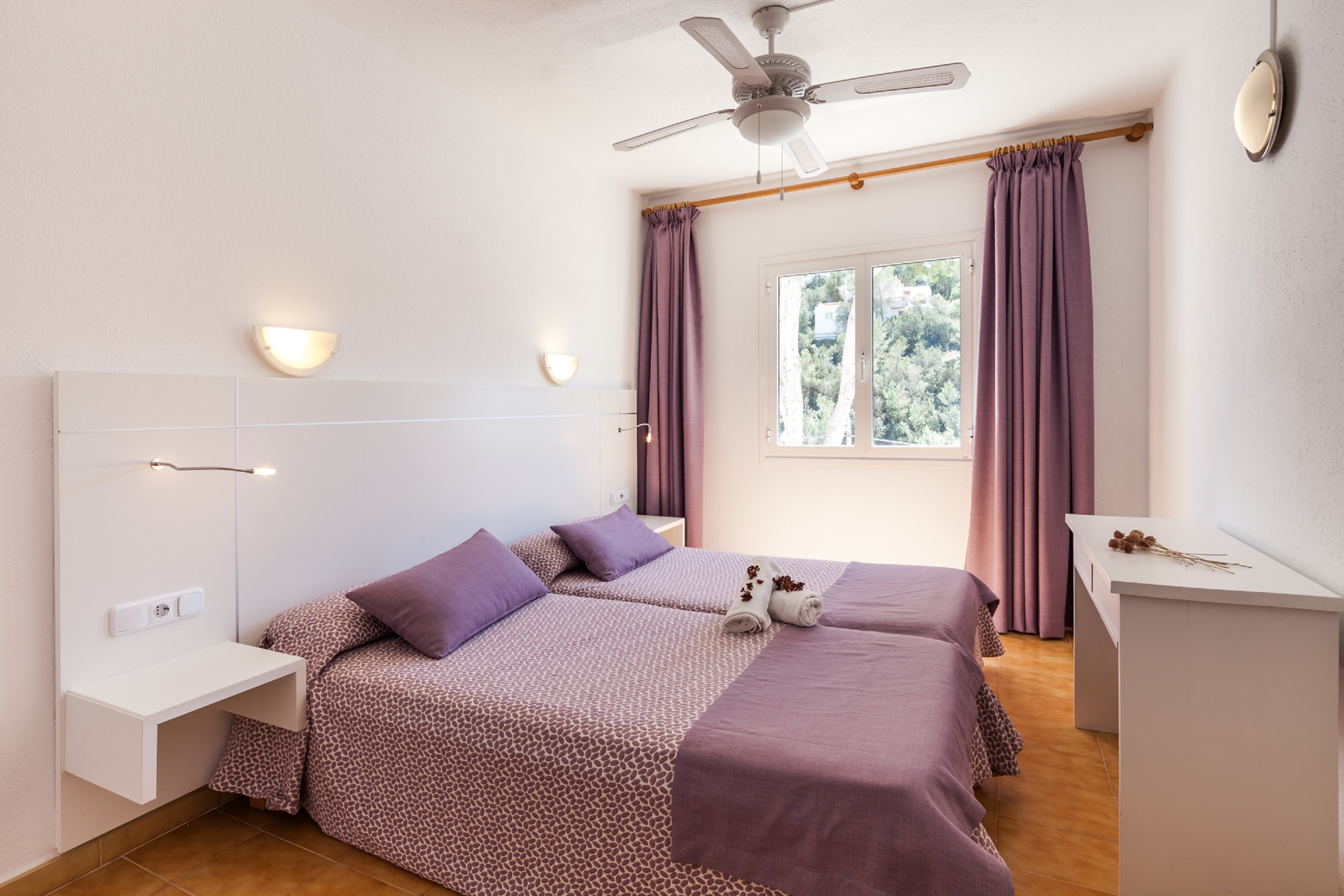 Aparthotel Puerto Cala Vadella