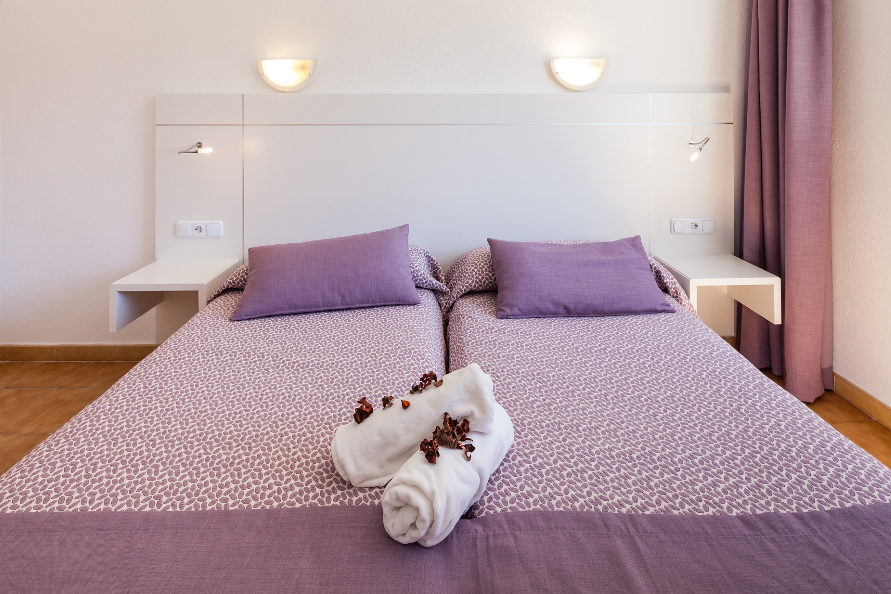 Aparthotel Puerto Cala Vadella