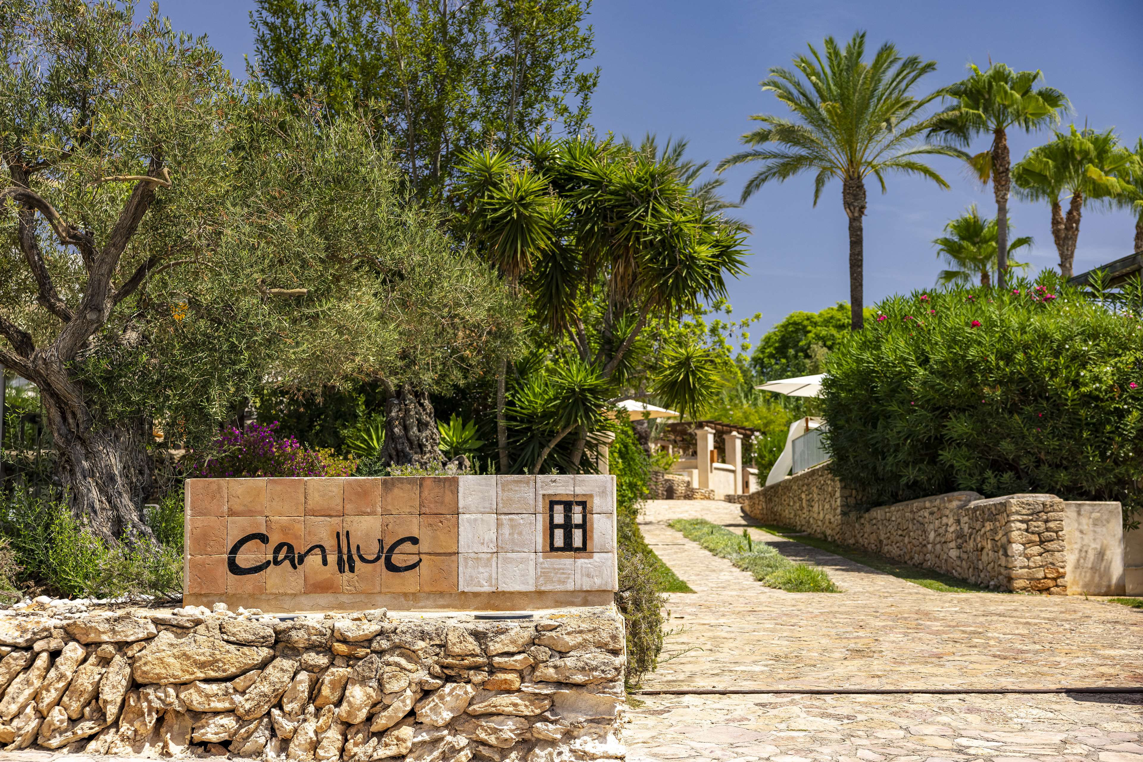 Can Lluc Boutique Country Hotel & Villas