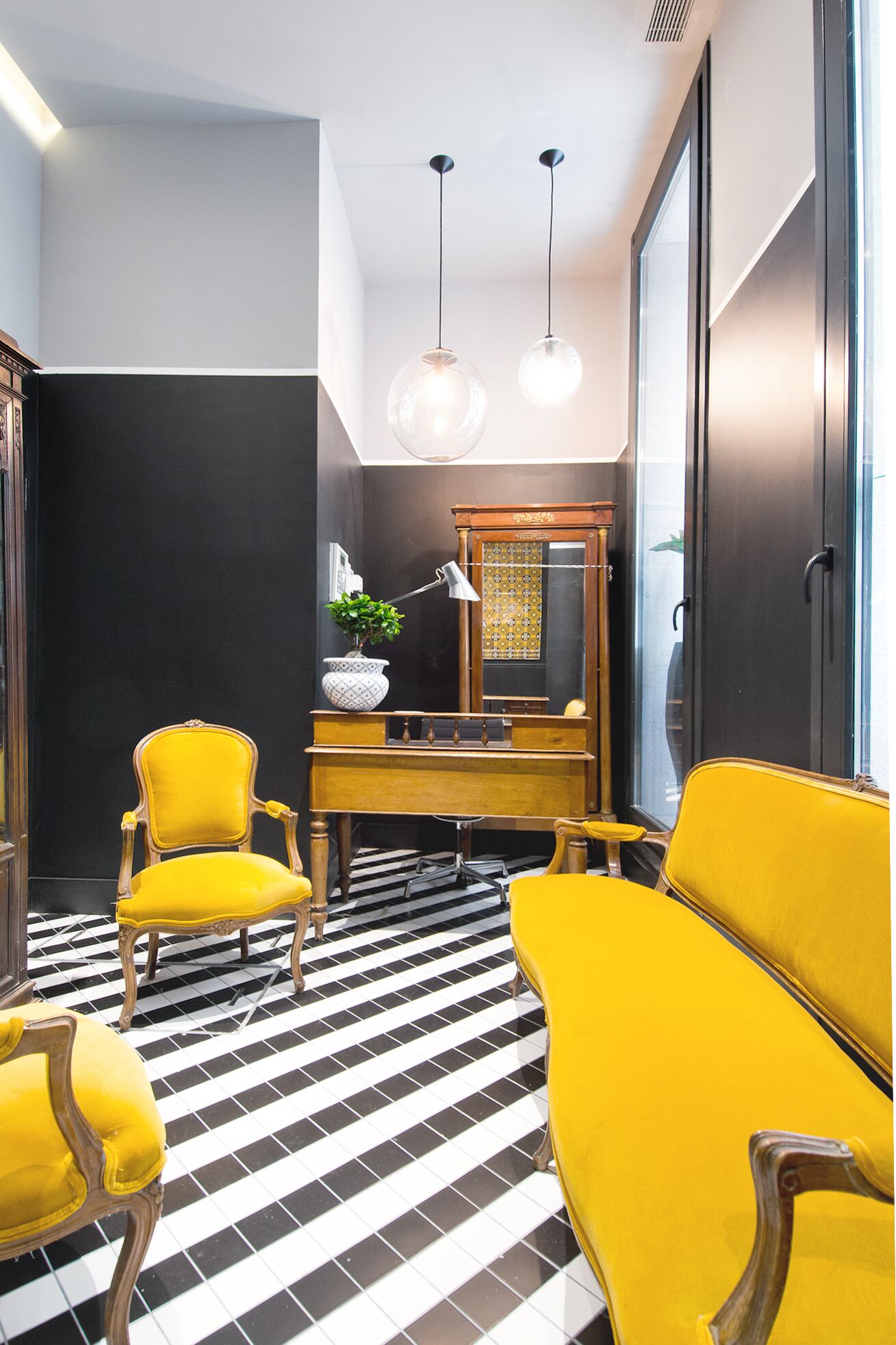 Amor de Dios 17 Boutique Hotel