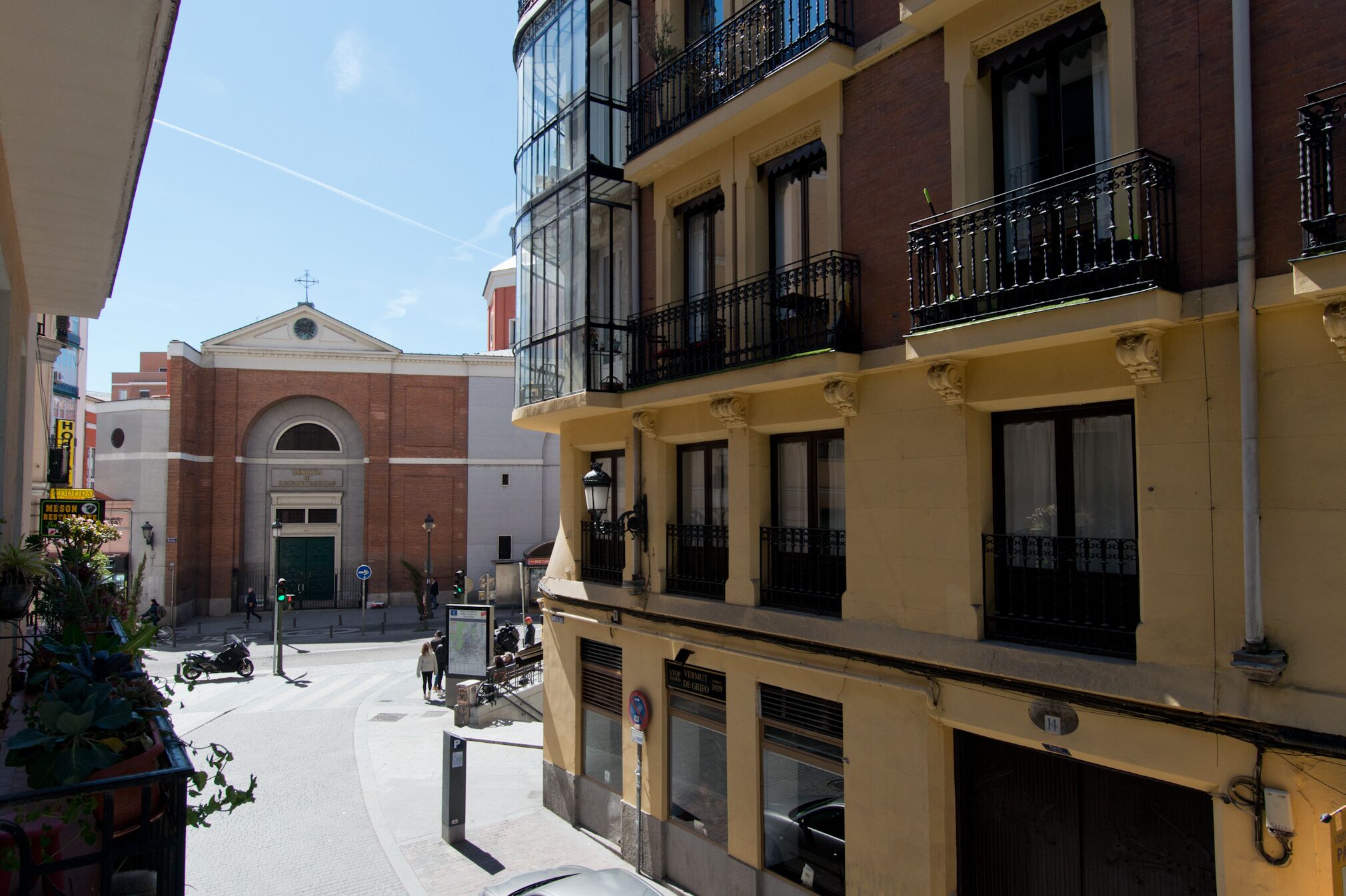 Amor de Dios 17 Boutique Hotel