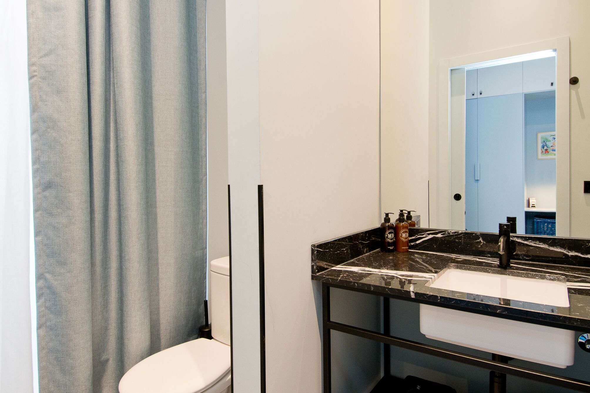 Amor de Dios 17 Boutique Hotel