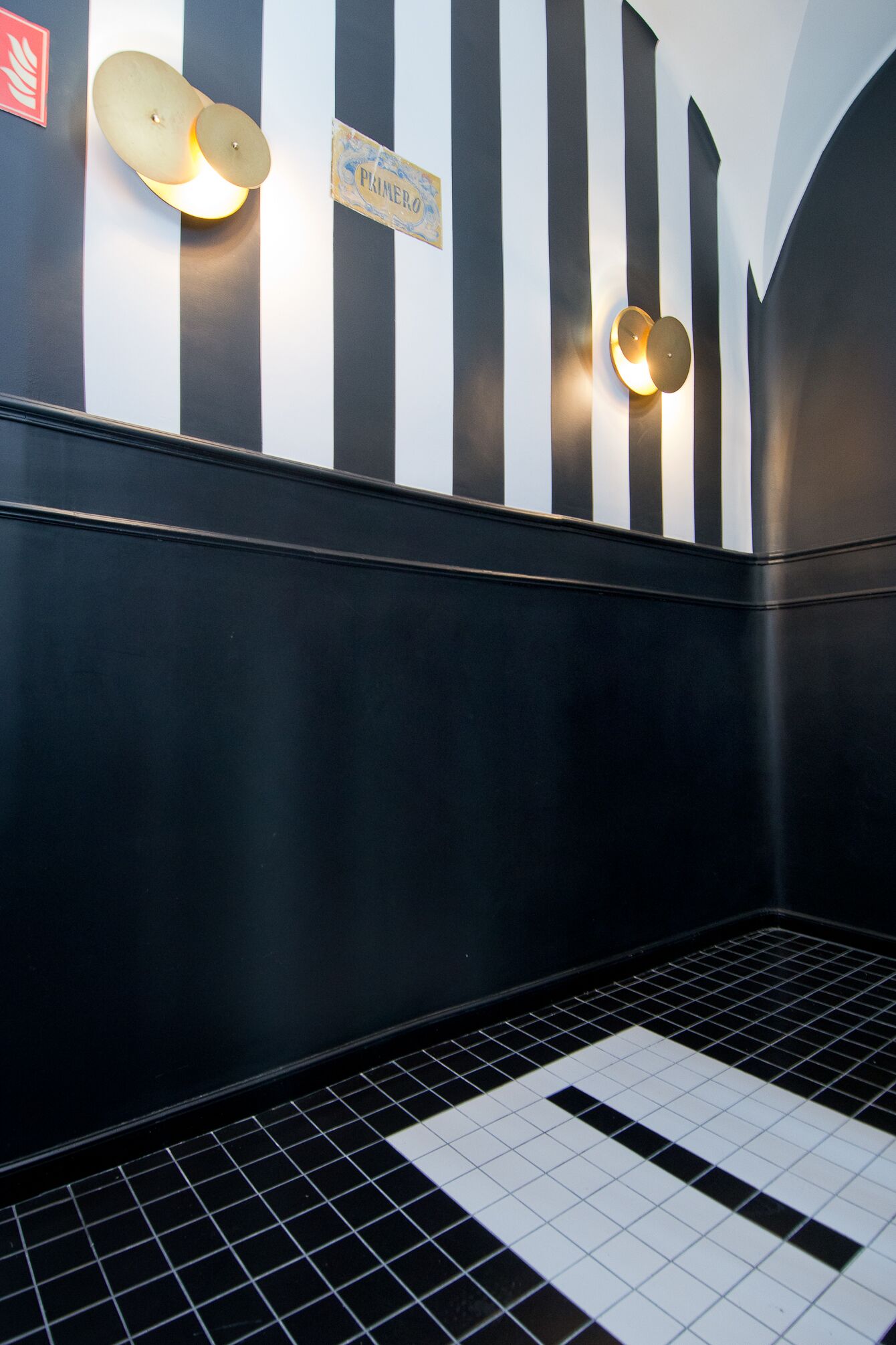 Amor de Dios 17 Boutique Hotel