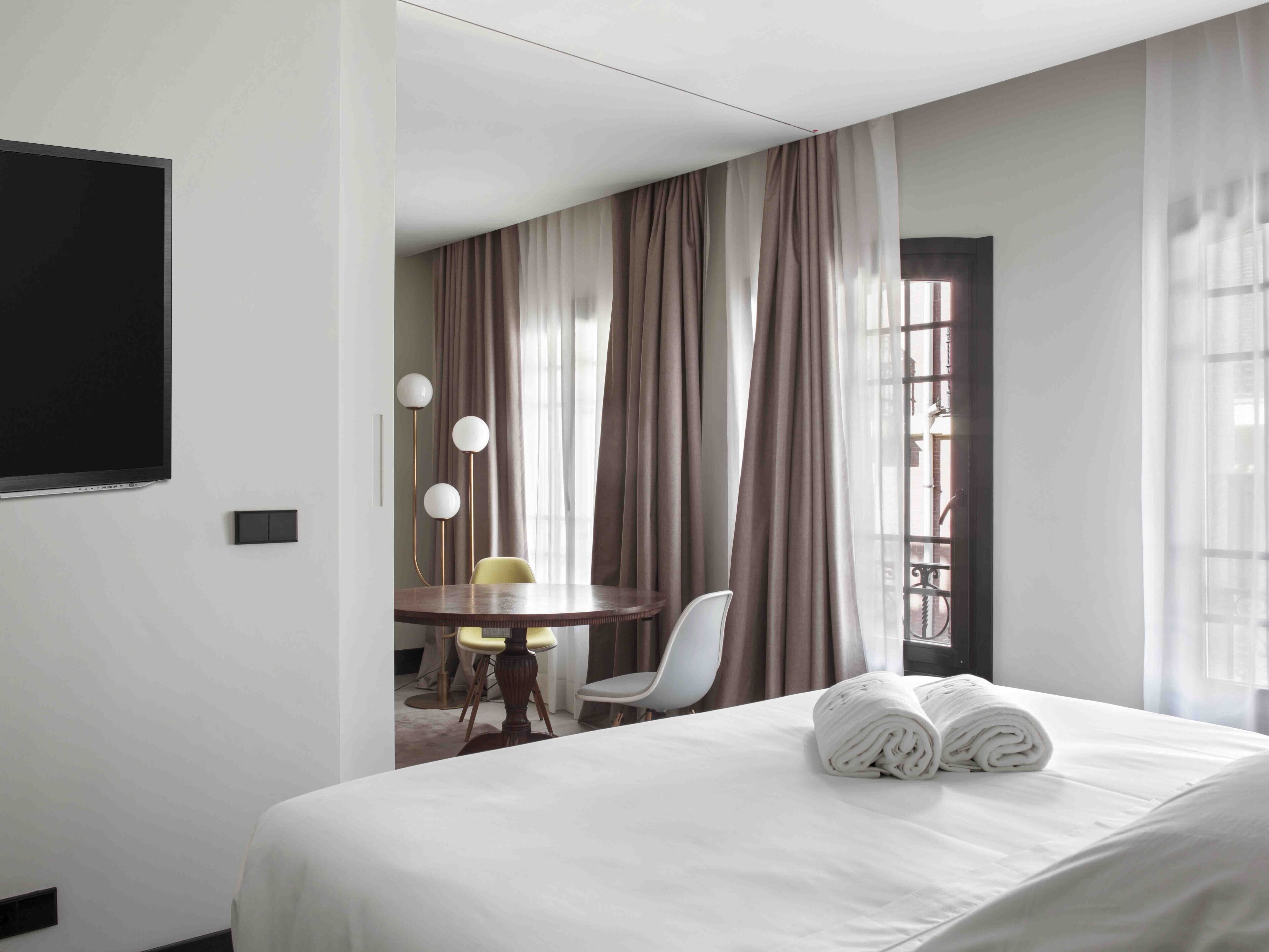 Amor de Dios 17 Boutique Hotel