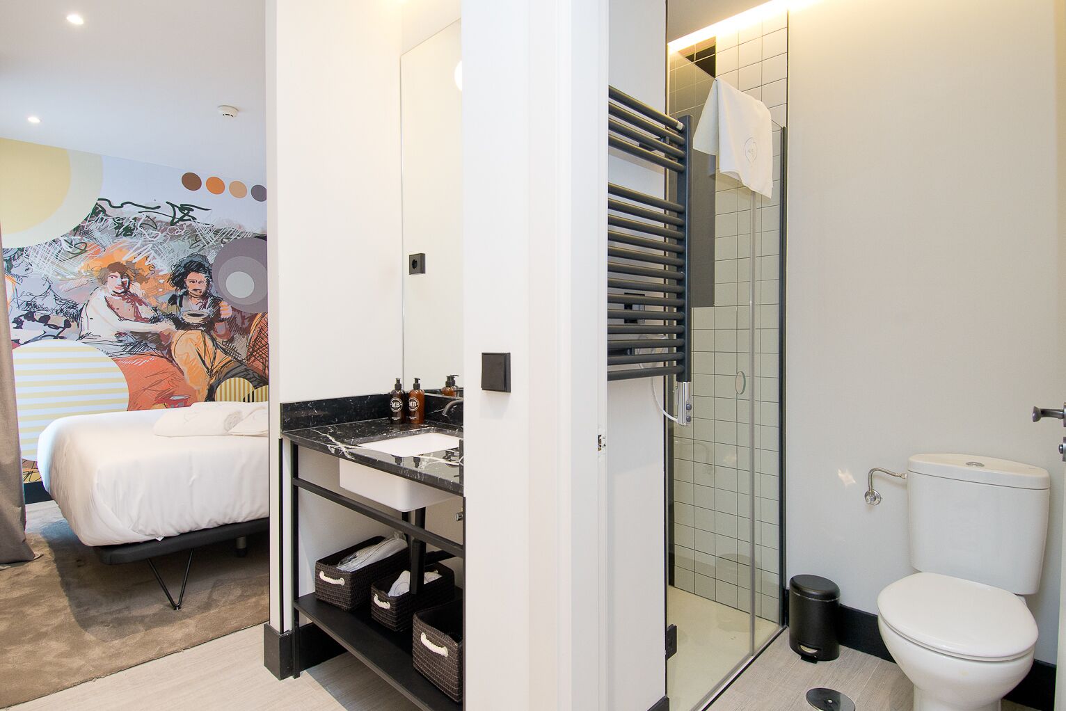 Amor de Dios 17 Boutique Hotel