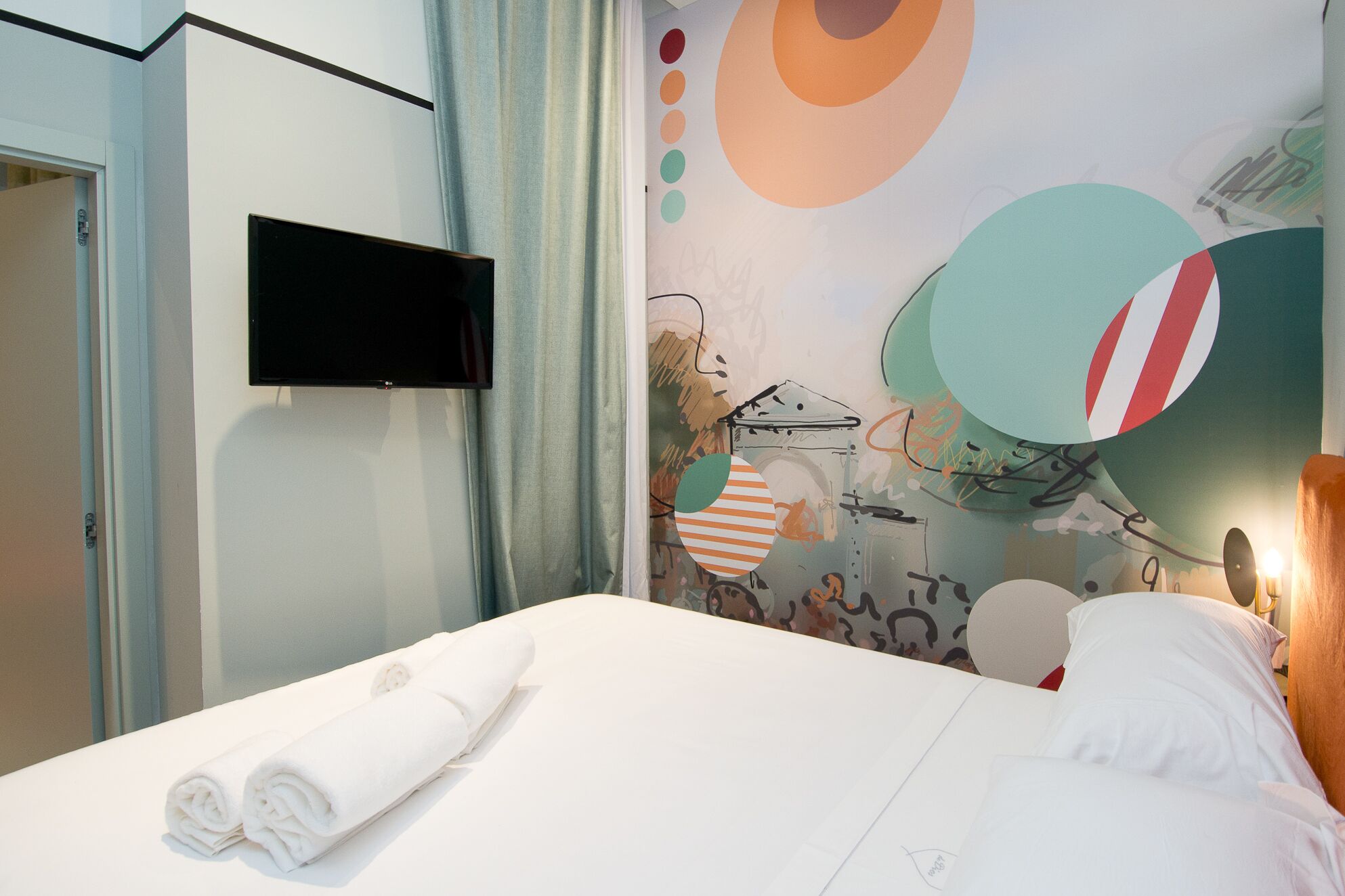 Amor de Dios 17 Boutique Hotel