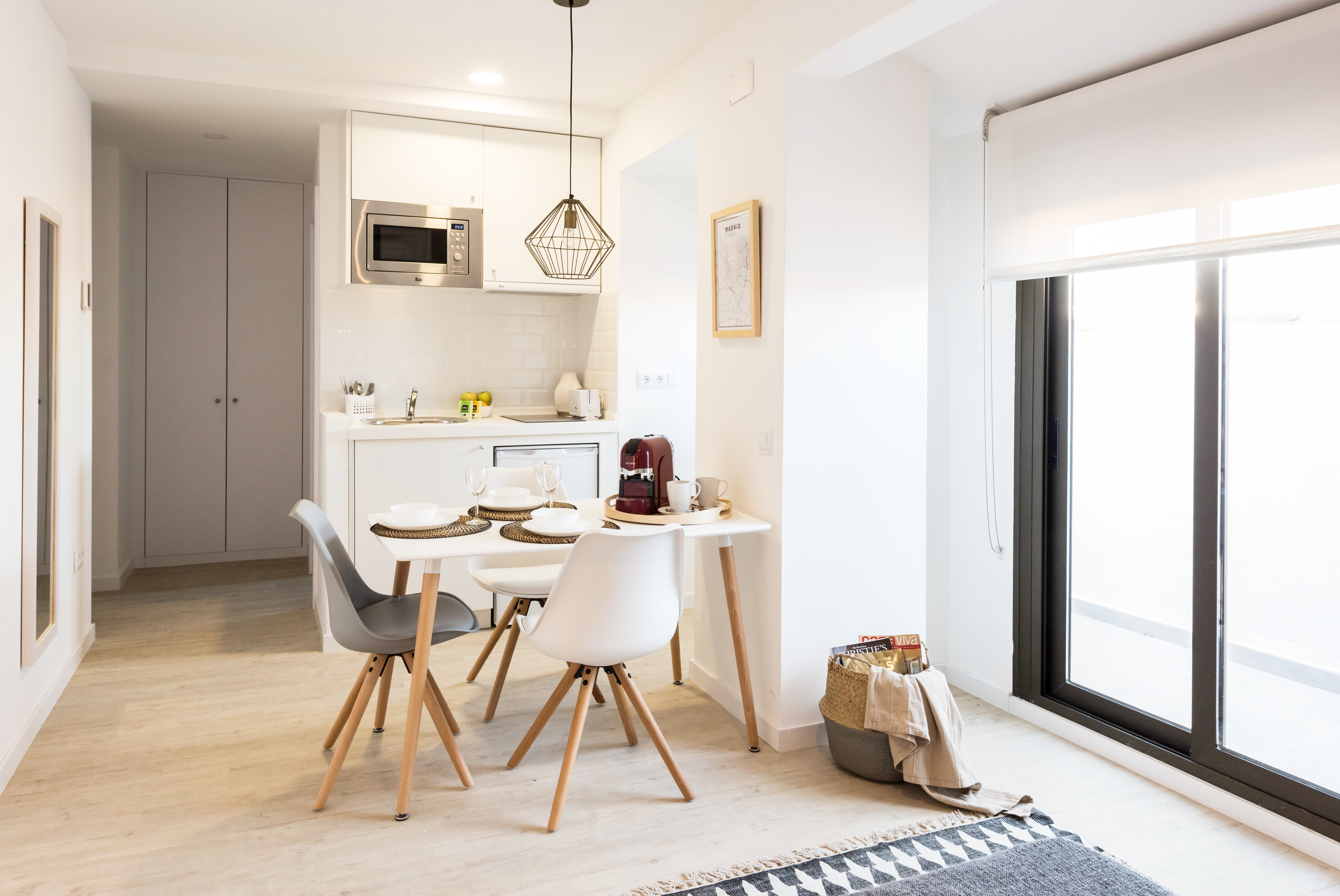 L&H La Latina Selection