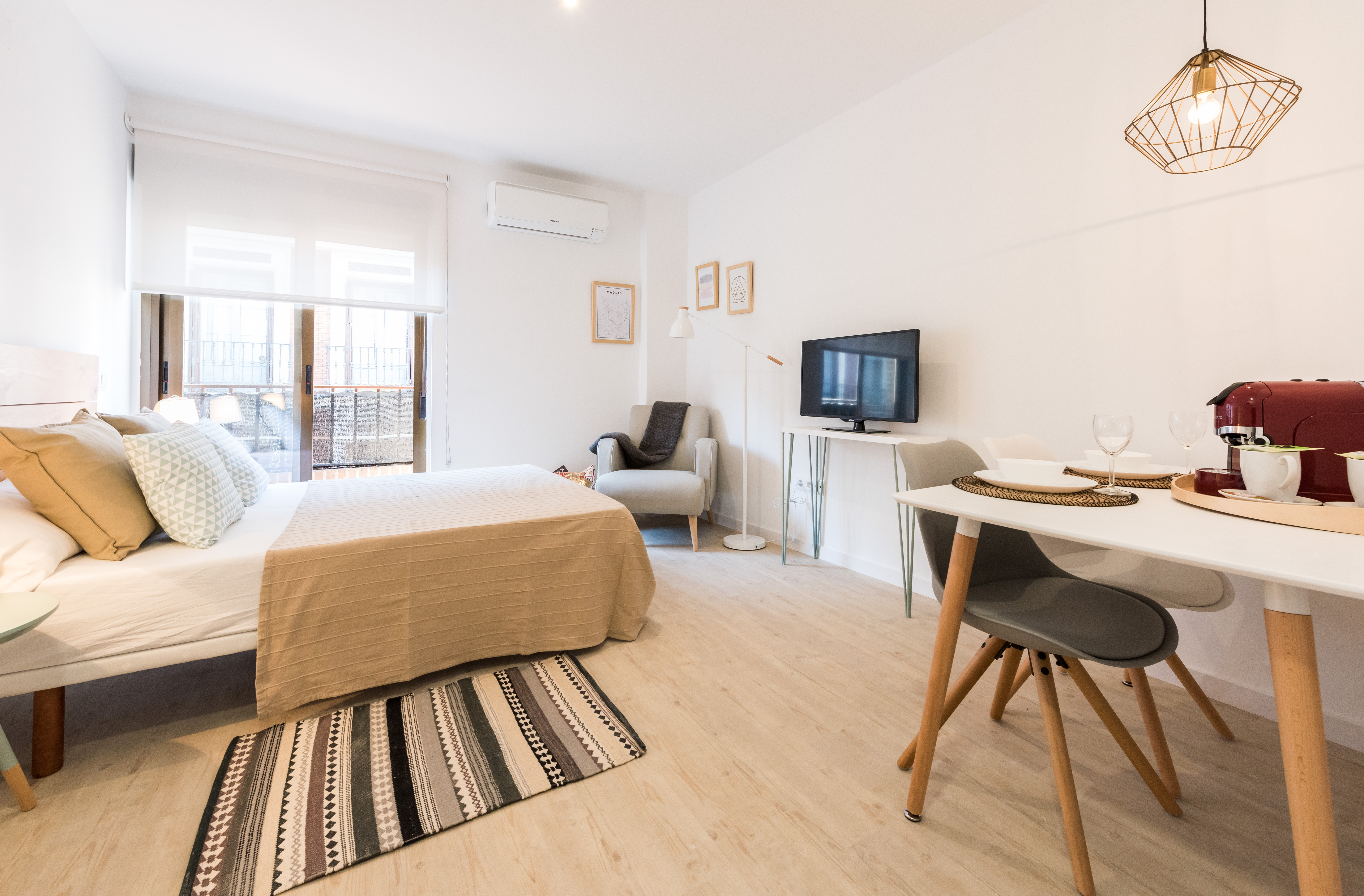 L&H La Latina Selection