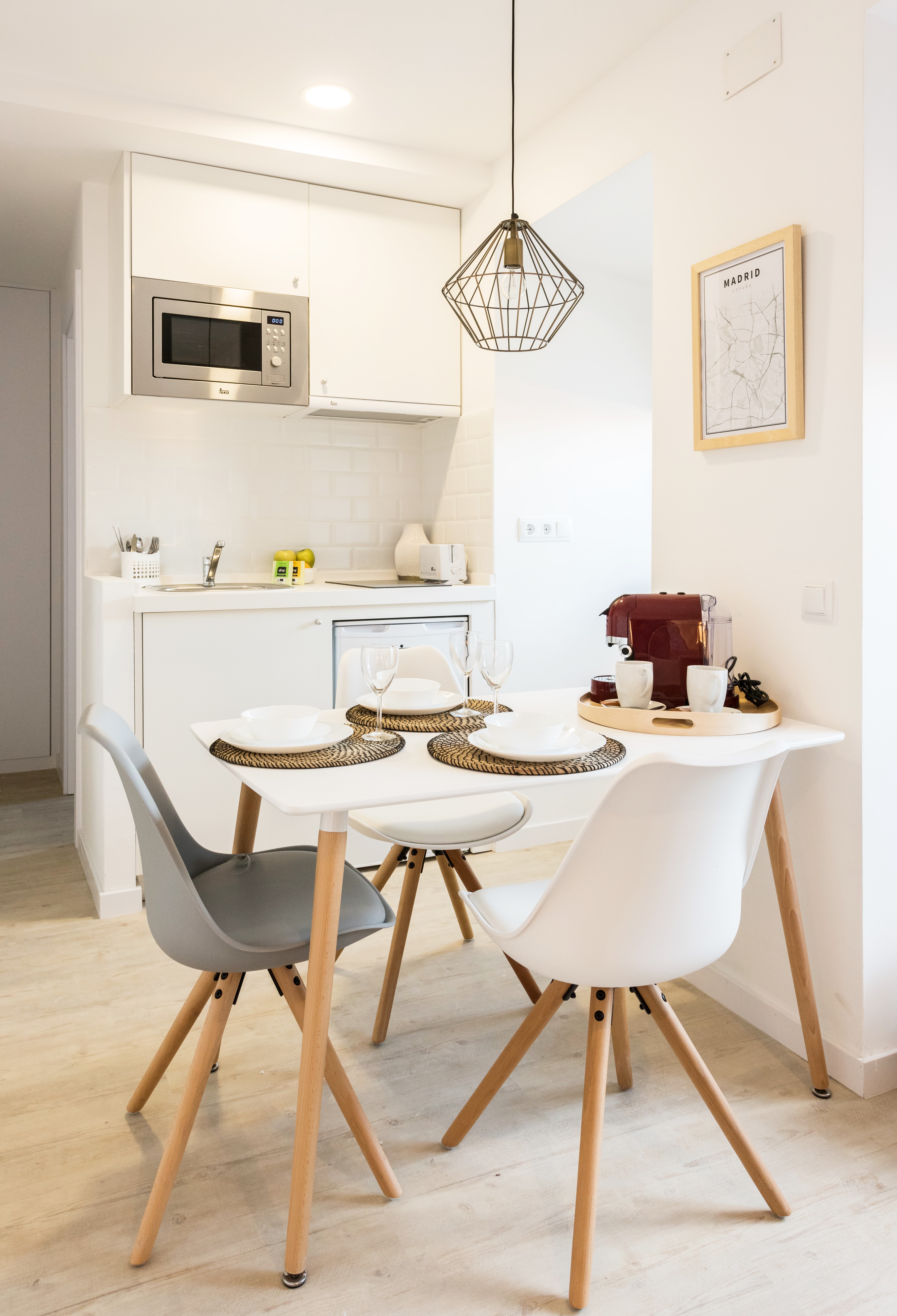 L&H La Latina Selection