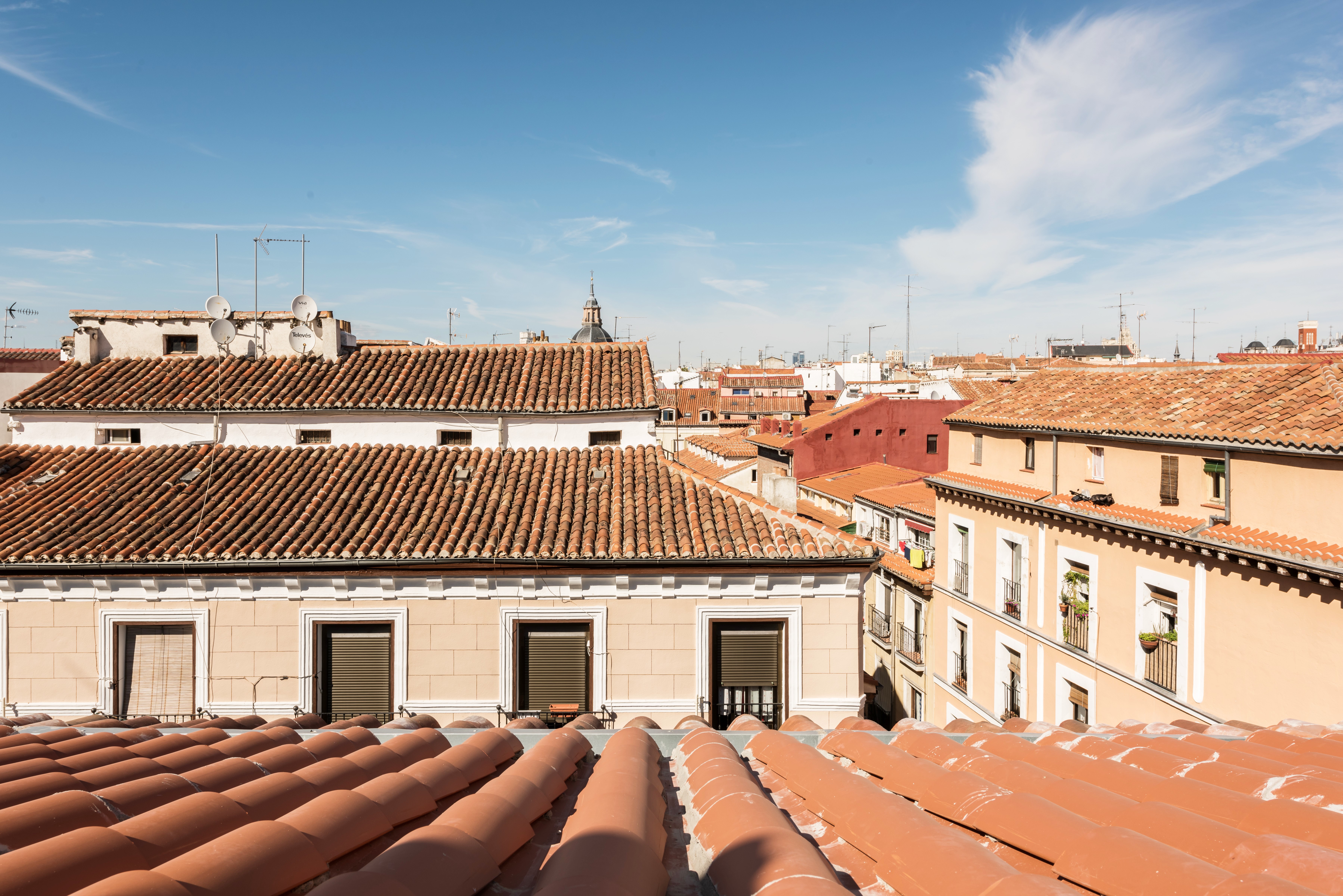 L&H La Latina Selection