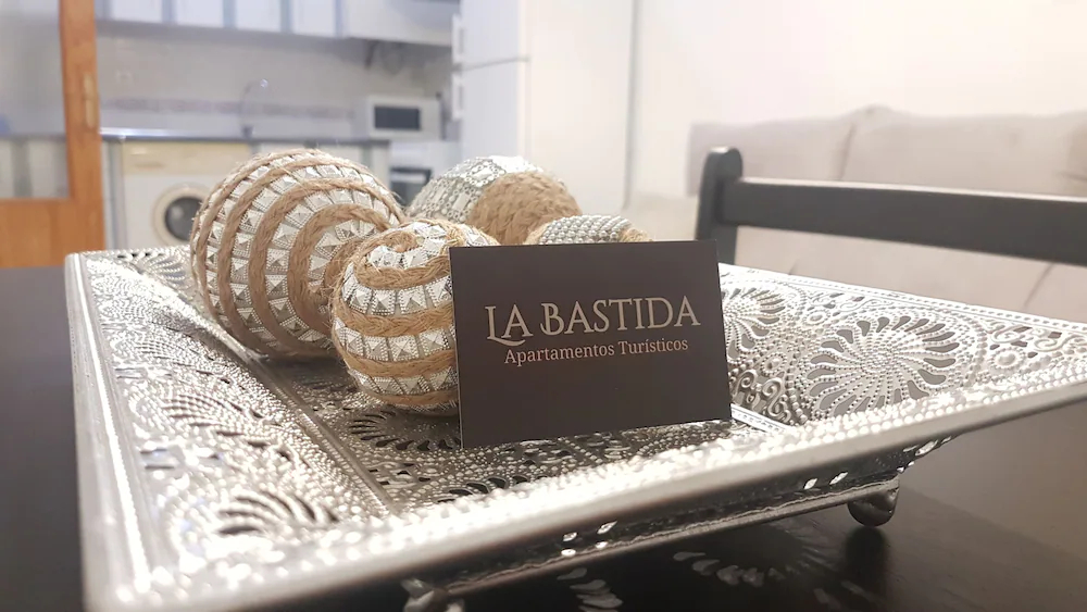 Apartamentos La Bastida